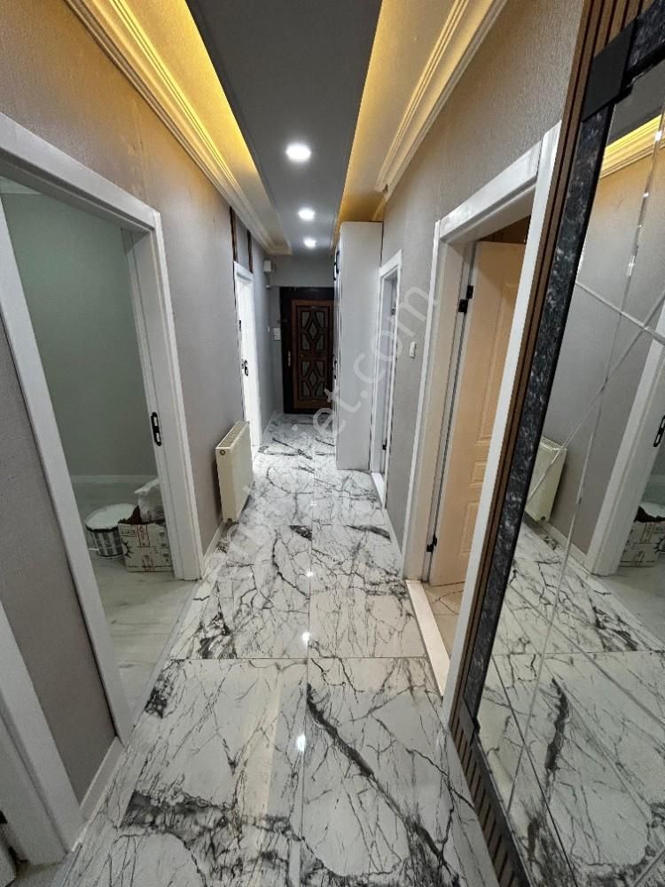 Sincan Tandoğan Mah 3+1 Lüks Yapılı Ara Katta Cadde Üzeri Daire - Görsel 17