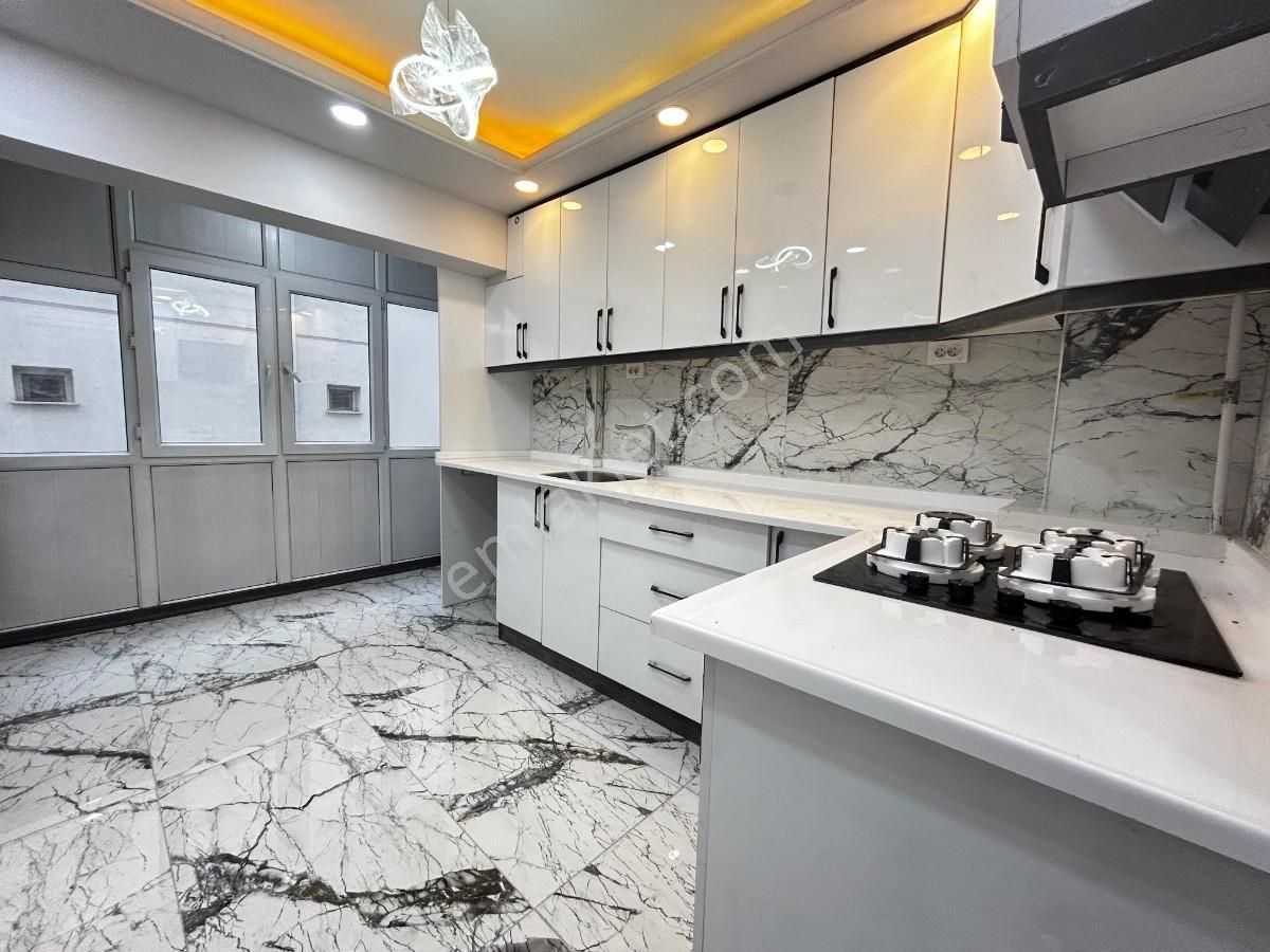 Sincan Tandoğan Mah 3+1 Lüks Yapılı Ara Katta Cadde Üzeri Daire - Görsel 20