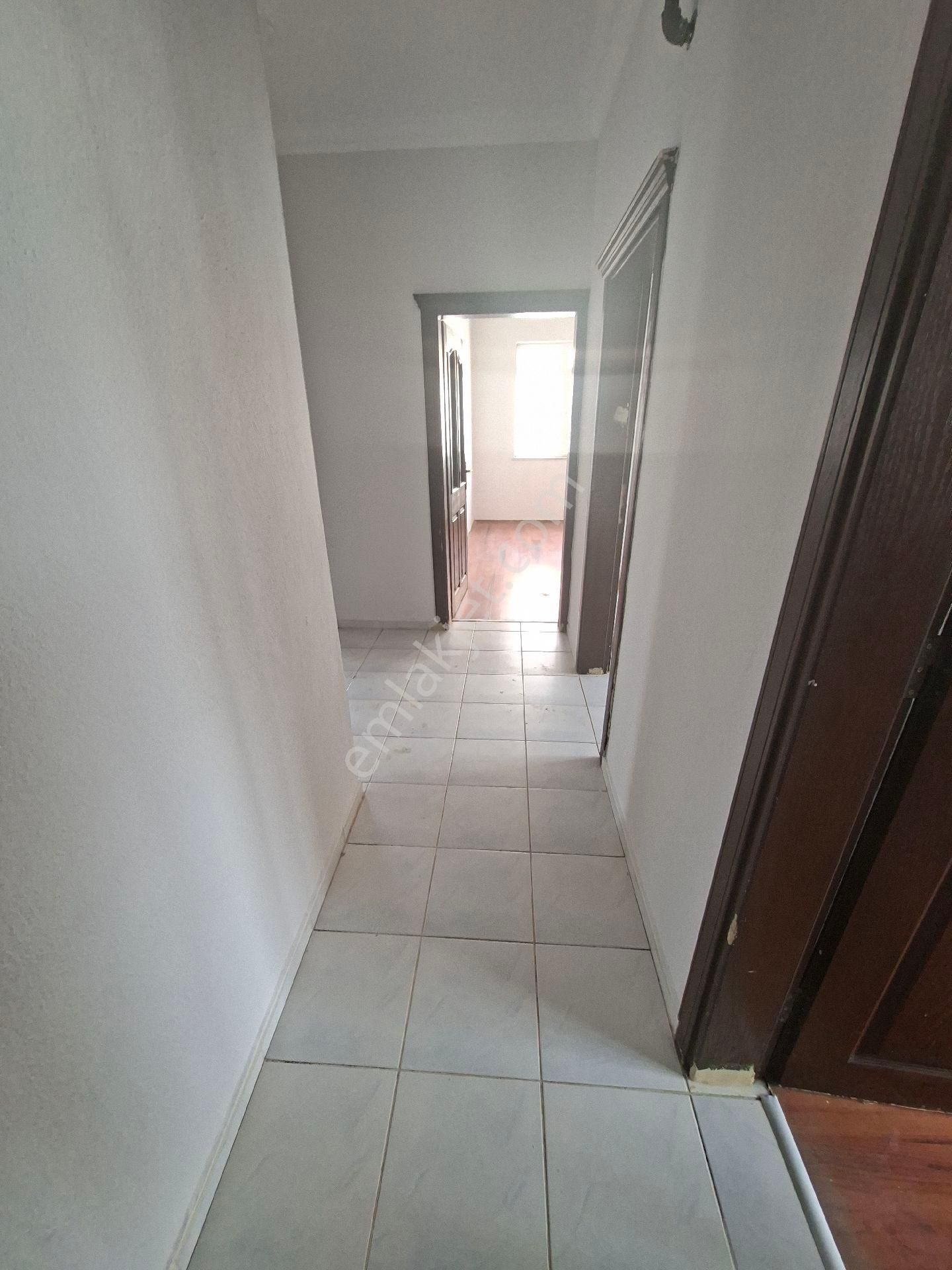 Kiralık Yeni Mh 3+1 Daire 135 M2 3 Kat Geniş Tranvaya Yakın - Görsel 16