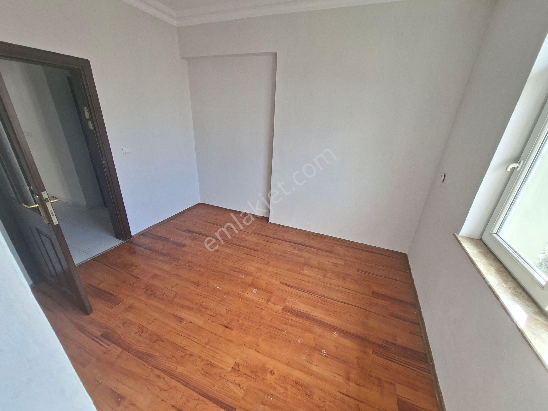 Kiralık Yeni Mh 3+1 Daire 135 M2 3 Kat Geniş Tranvaya Yakın - Görsel 6