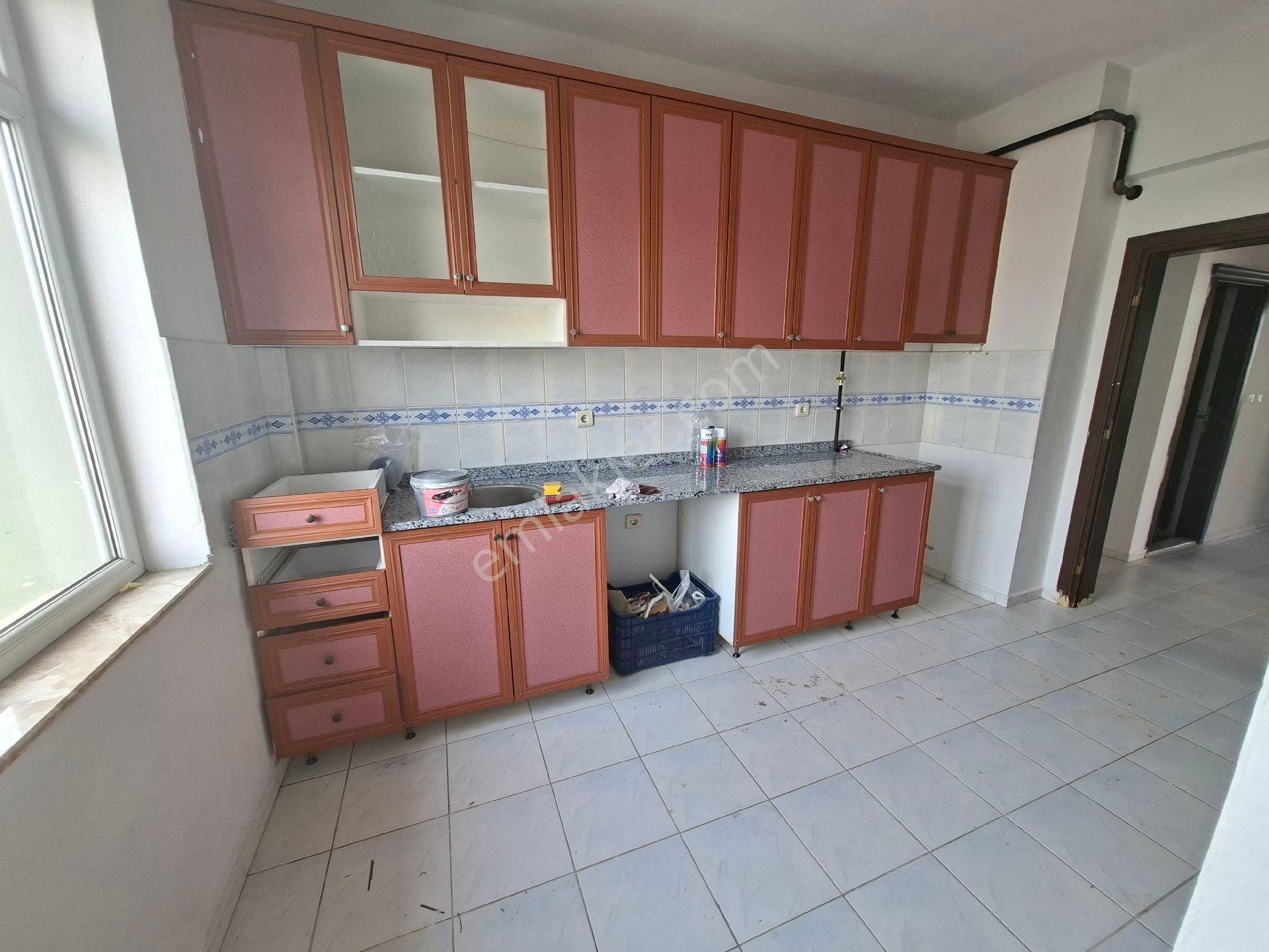 Kiralık Yeni Mh 3+1 Daire 135 M2 3 Kat Geniş Tranvaya Yakın - Görsel 4