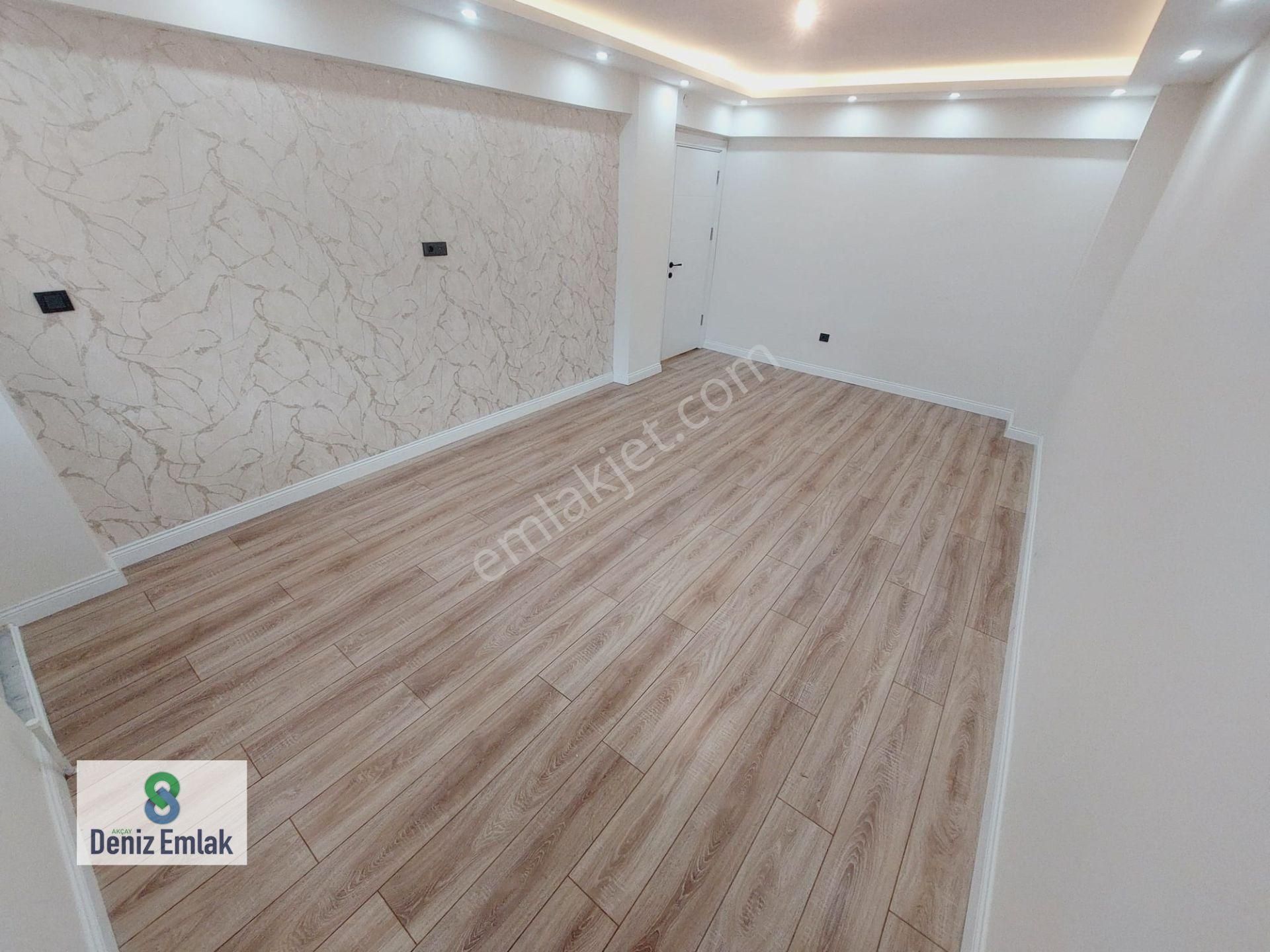 Denizden Akçayda Öncephe Arakat Masrafsız Satılık 2+1 Daire. - Görsel 31