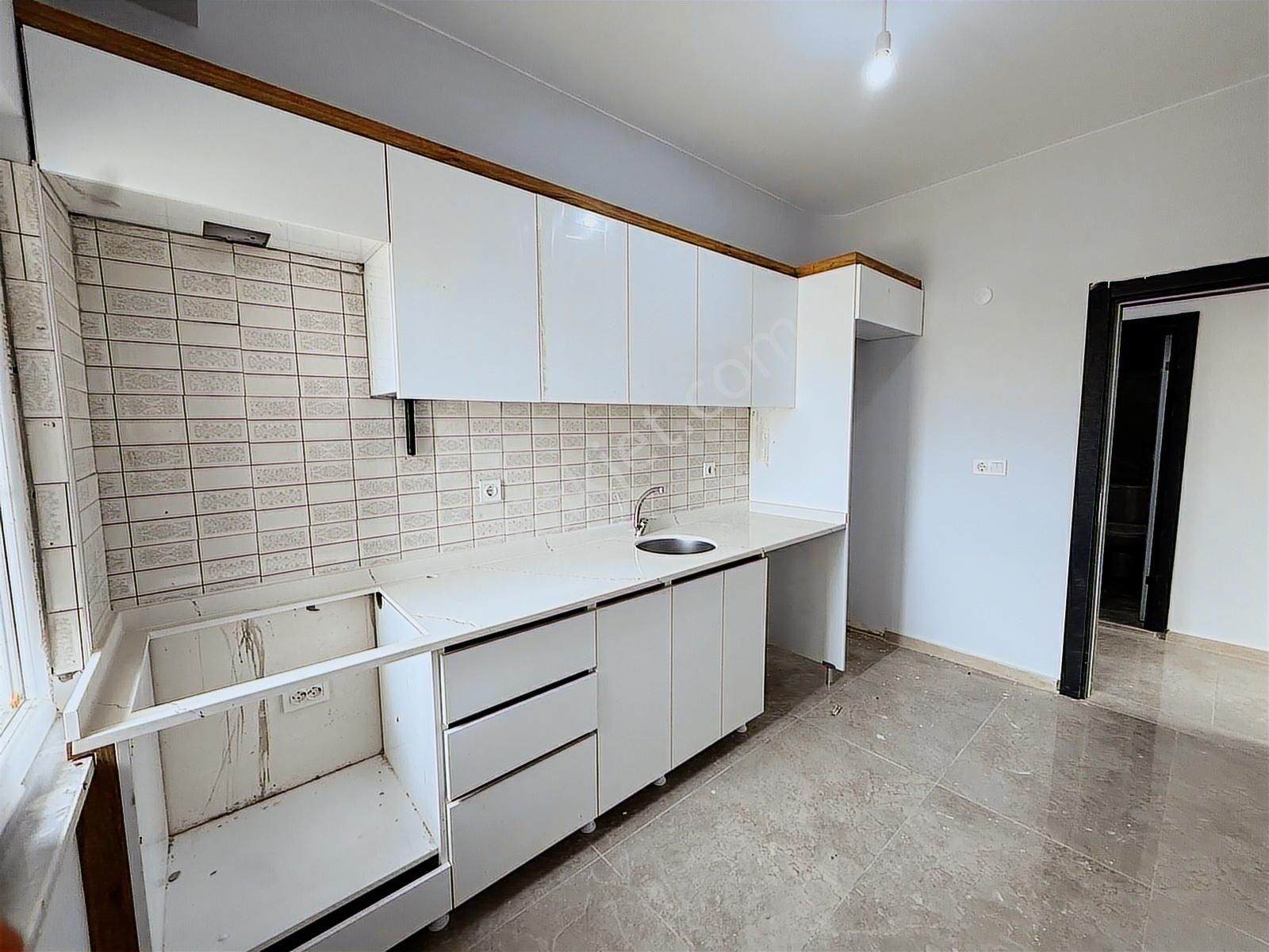 Çerkezköy Bağlık'ta 3+1 Ön Cephe Ara Kat Sıfır Kupon Daire - Görsel 28