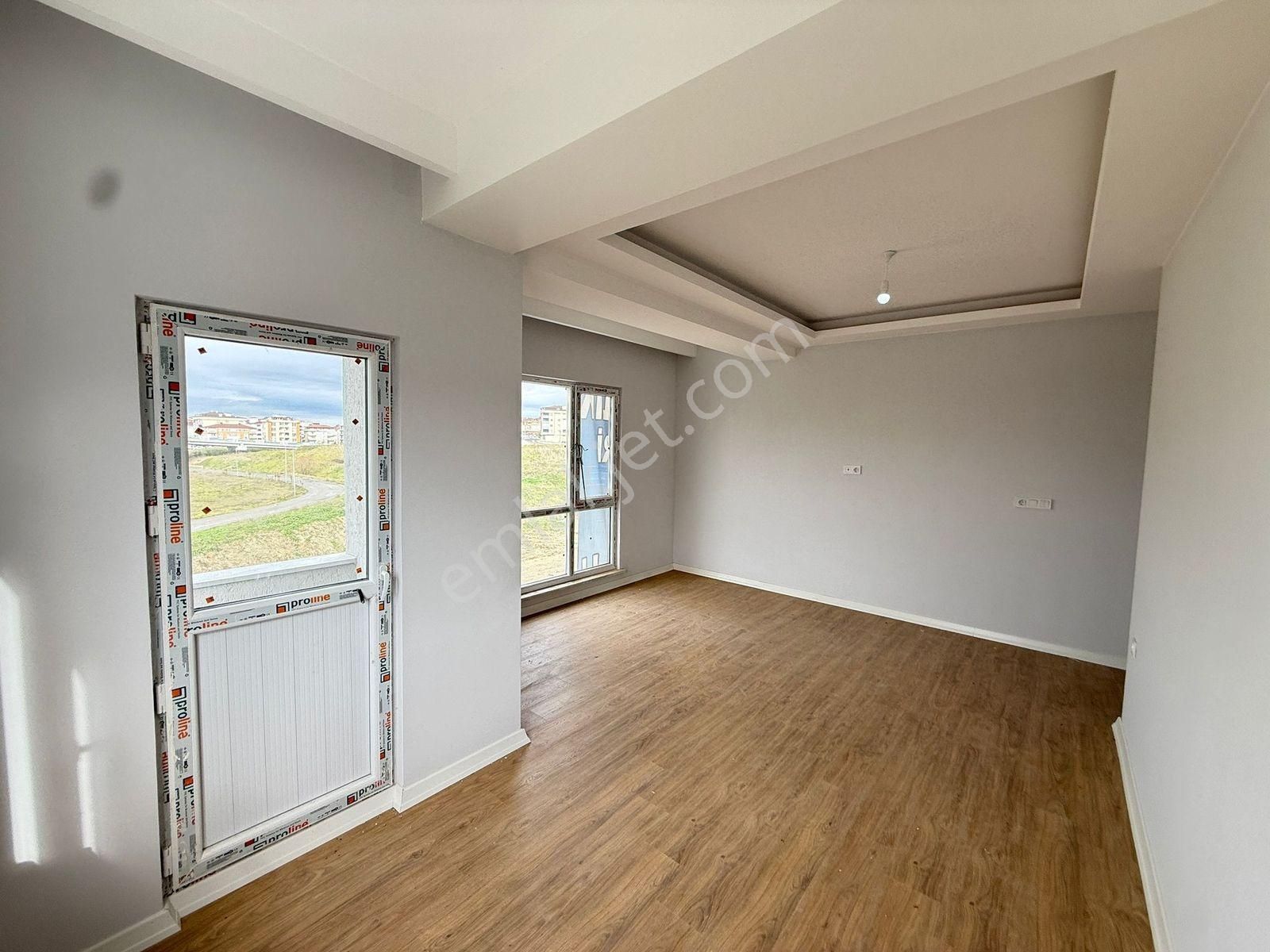 Çerkezköy Bağlık'ta 3+1 Ön Cephe Ara Kat Sıfır Kupon Daire - Görsel 13