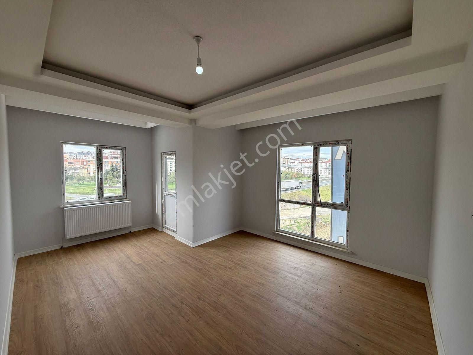 Çerkezköy Bağlık'ta 3+1 Ön Cephe Ara Kat Sıfır Kupon Daire - Görsel 4