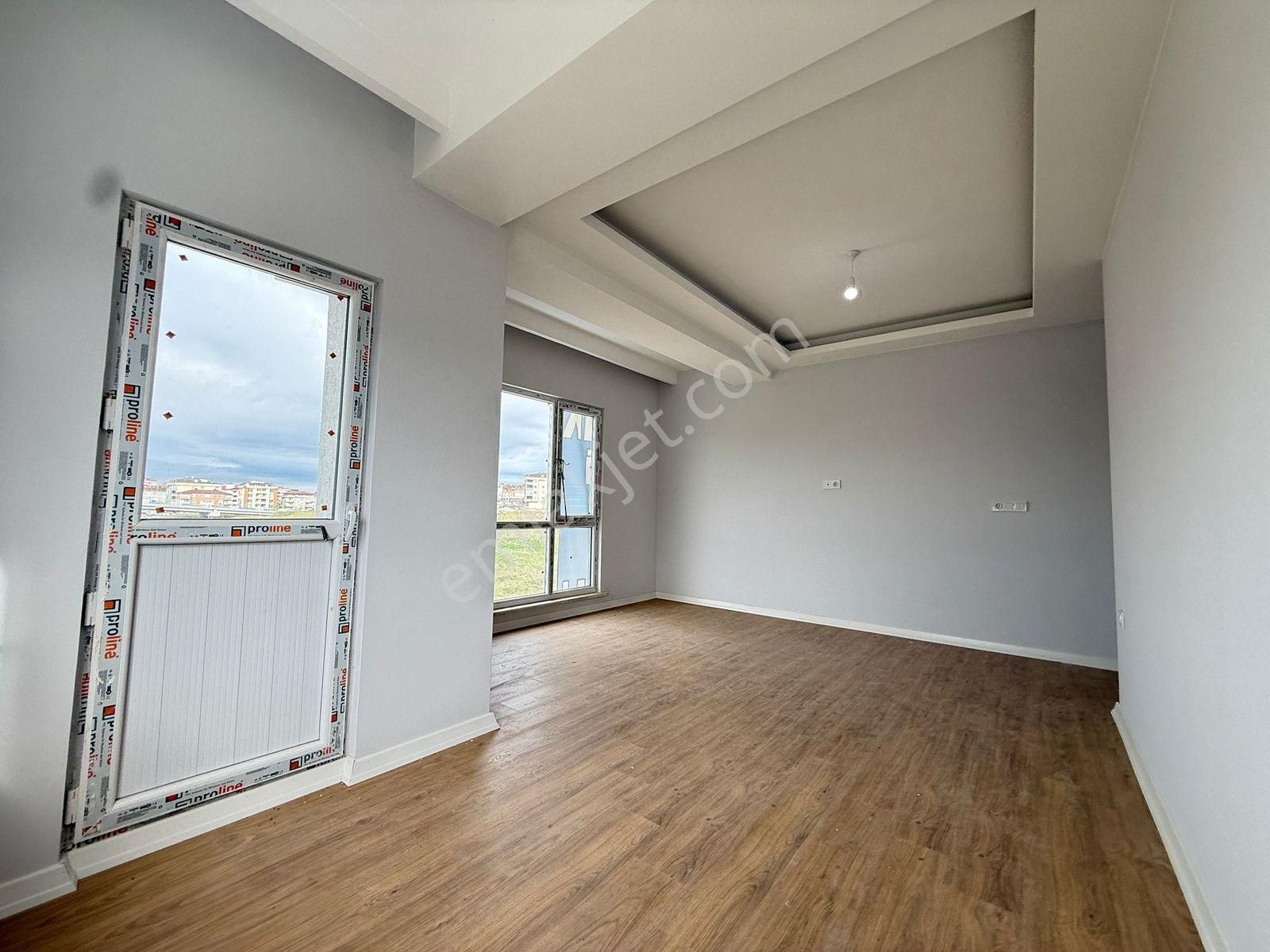 Çerkezköy Bağlık'ta 3+1 Ön Cephe Ara Kat Sıfır Kupon Daire - Görsel 11