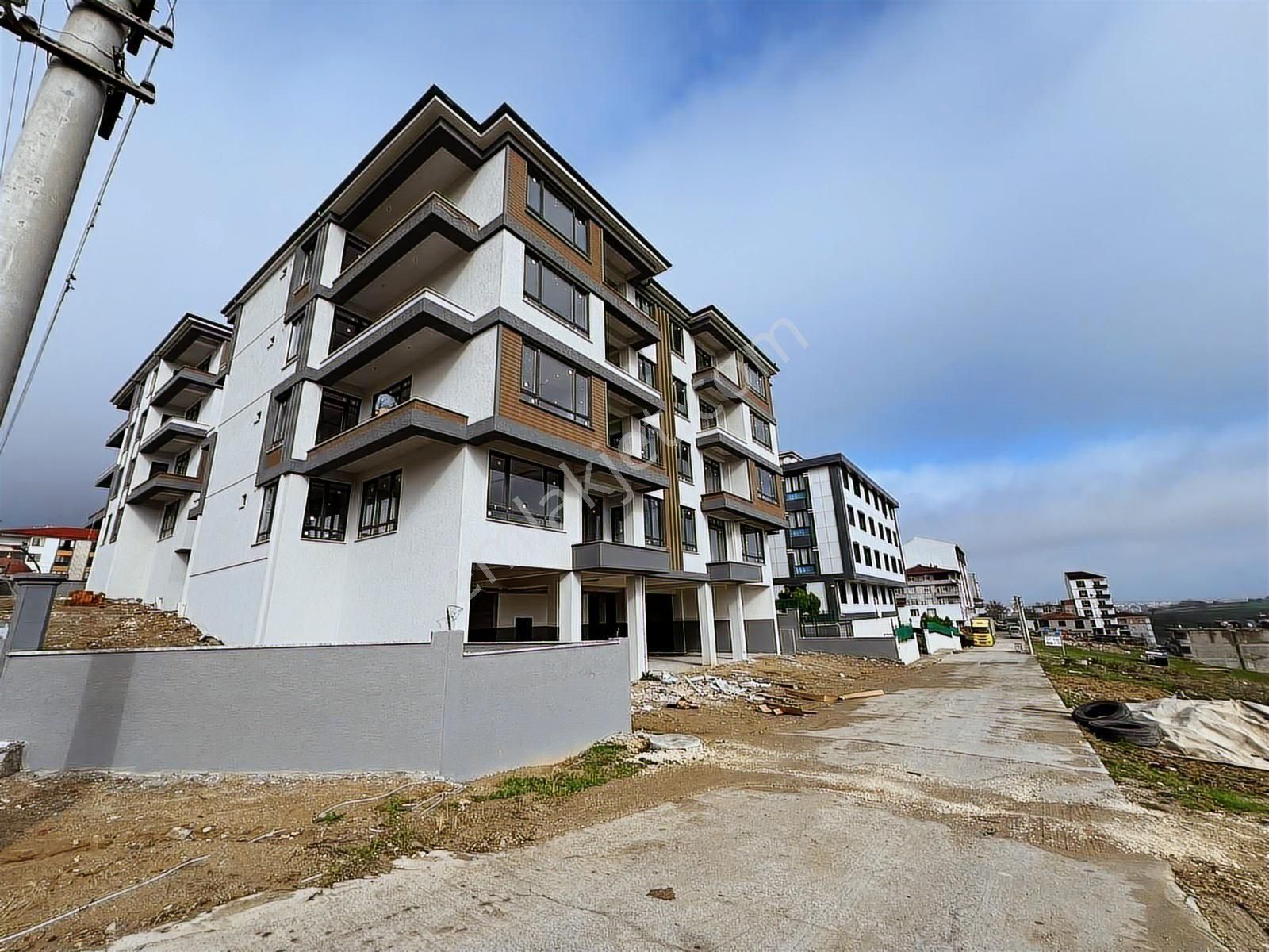 Çerkezköy Kızılpınar Gültepe Site İçerisinde 2+1 120m2 Daireler - Görsel 27