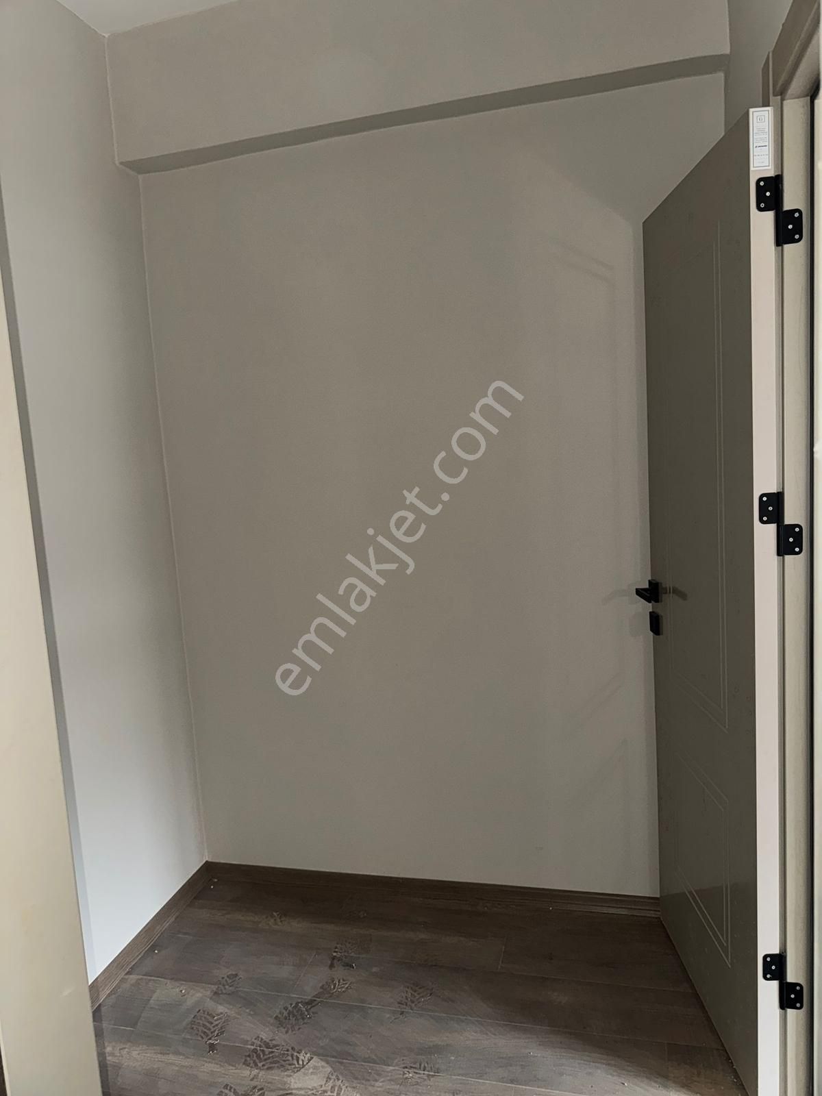 Talha Tozduman'dan Sedirpark Arakat 3+1 Ebvyn Banyo+gyinme Odası - Görsel 5