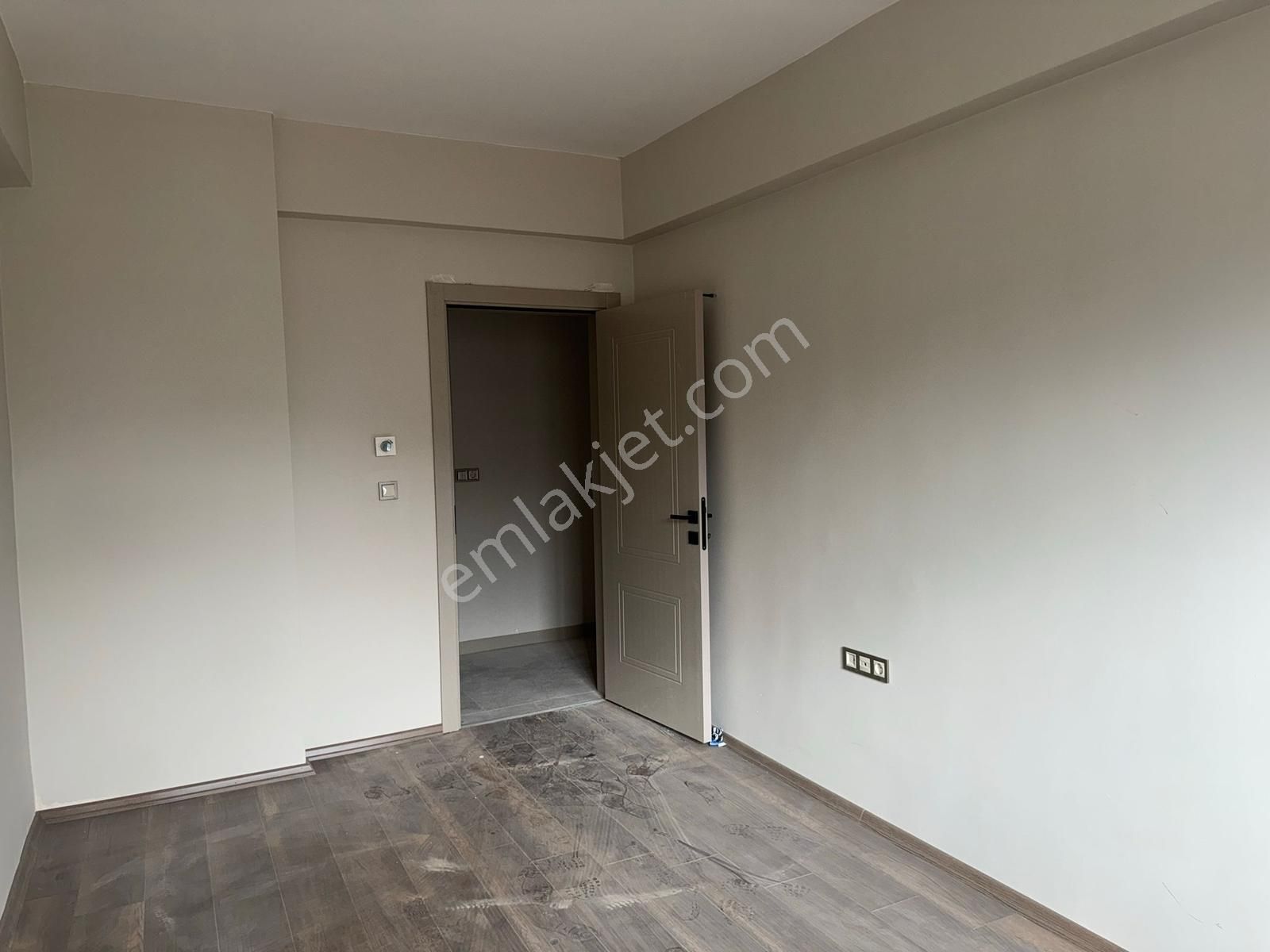 Talha Tozduman'dan Sedirpark Arakat 3+1 Ebvyn Banyo+gyinme Odası - Görsel 7