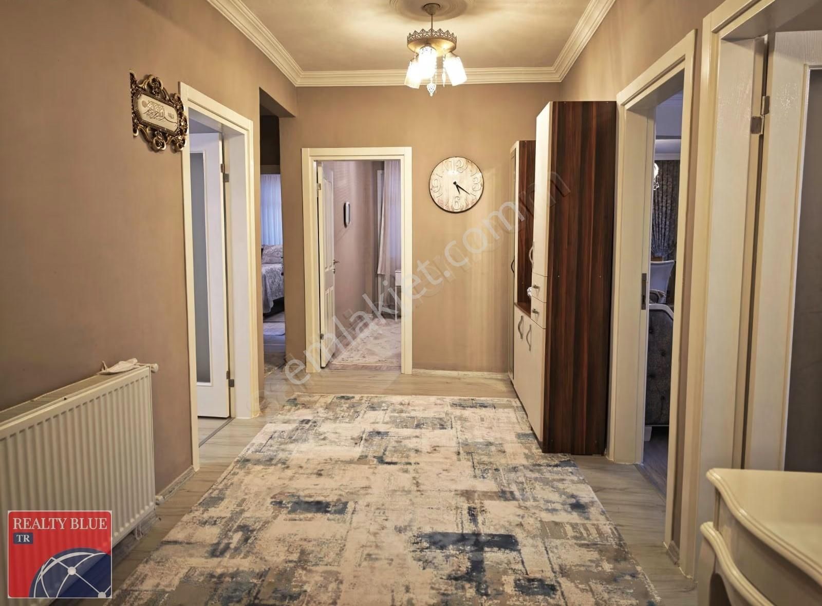 Pendik Kavakpınar'da Cadde Üstü Geniş Ve Lüks 3+1 Daire