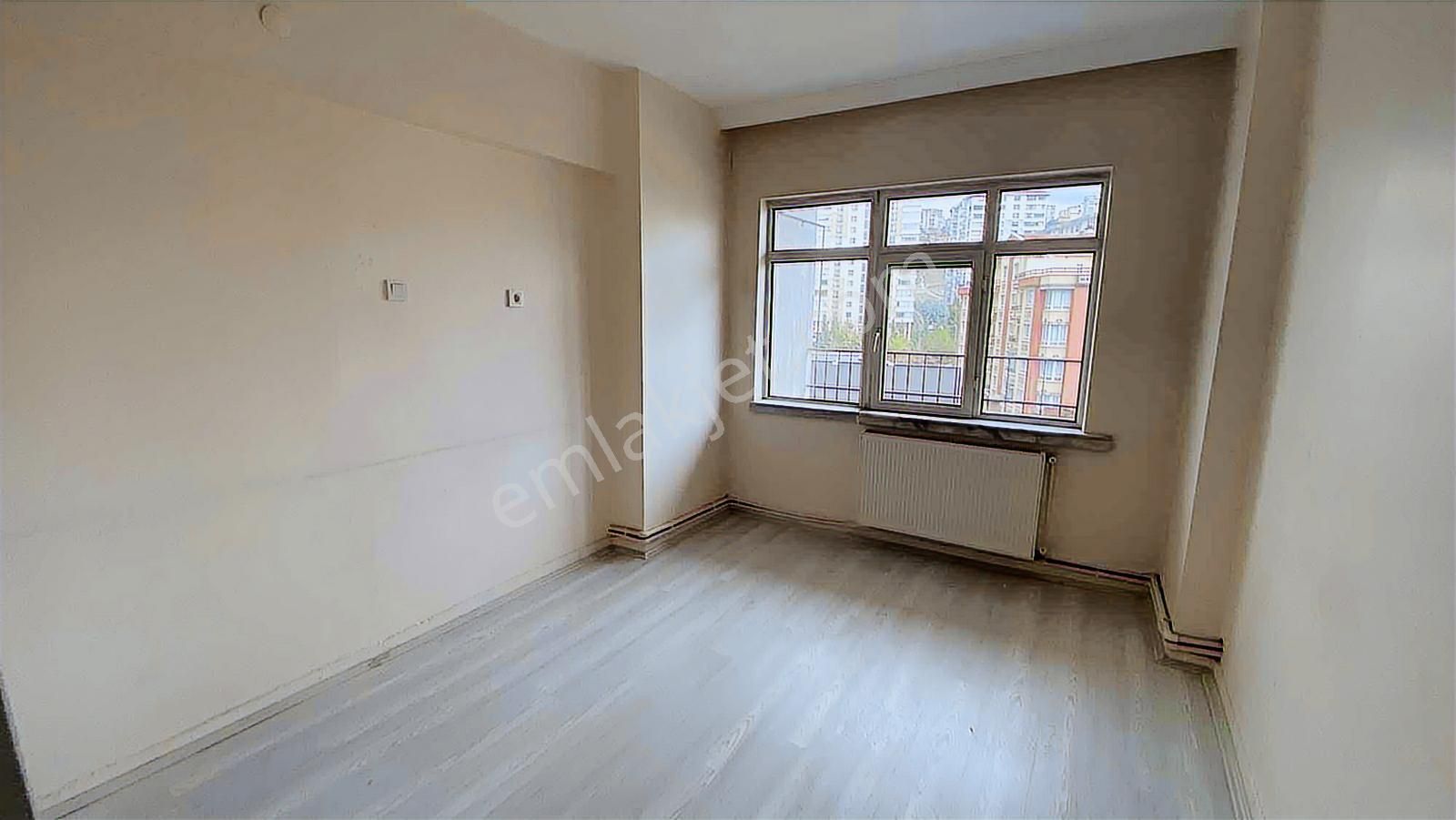 İvedik Caddesi Üzerinde Salon Bağımsız Asansörlü 3+1 Kiralık - Görsel 7