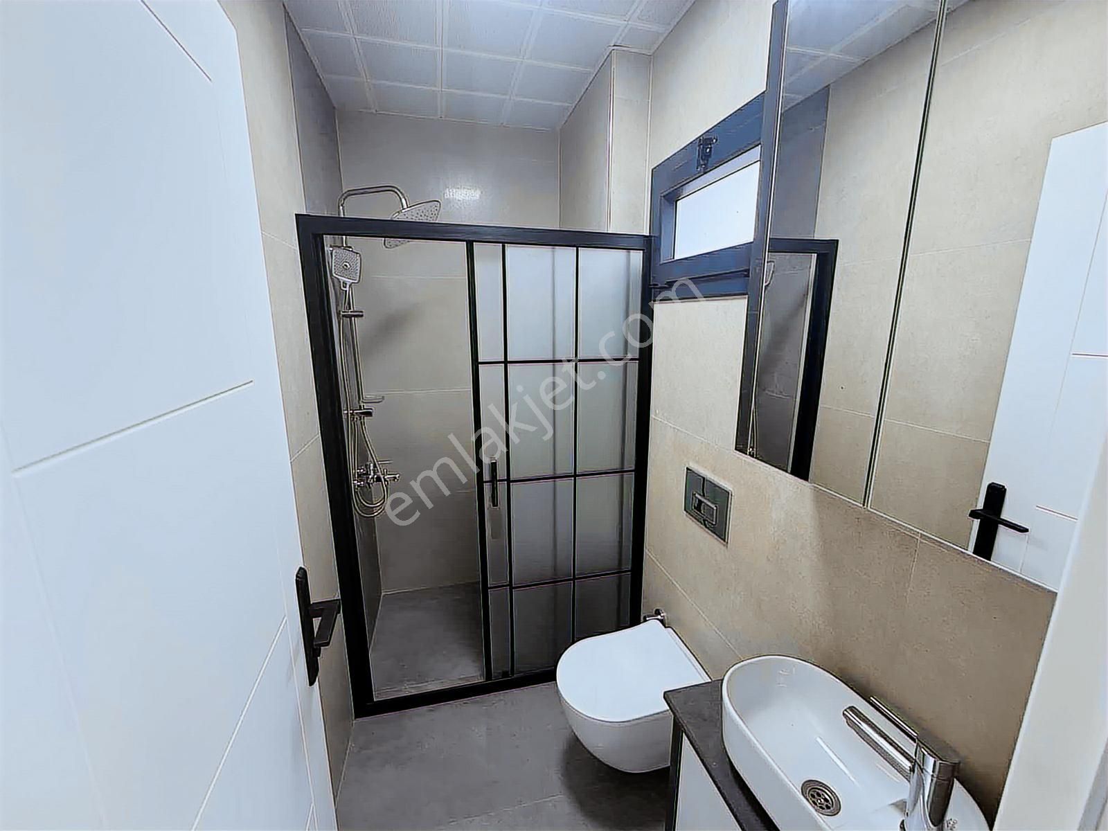 Kuşadası Davutlar'da Asansörlü Satılık 4+1 Lüks Villa - Görsel 3