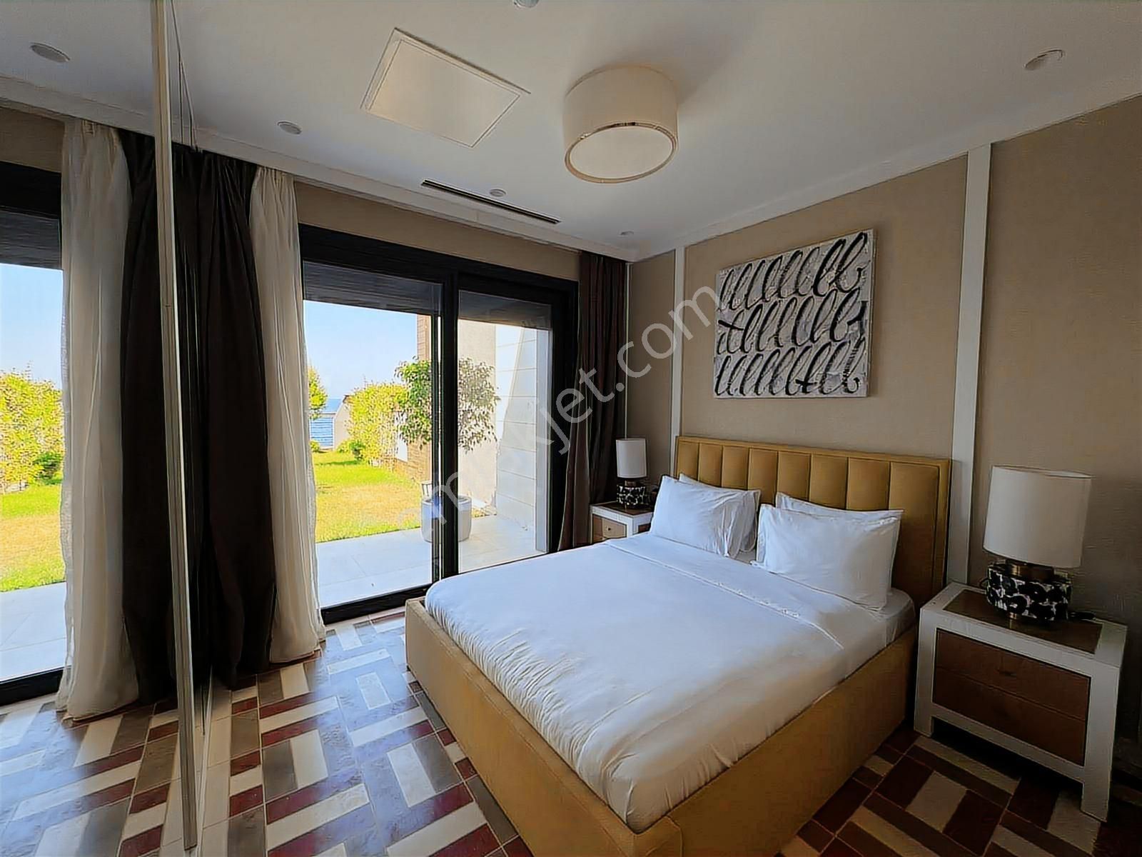 Yalıkavak Tilkicik'te 5+1 Denize Sıfır Satılık Villa - Görsel 9