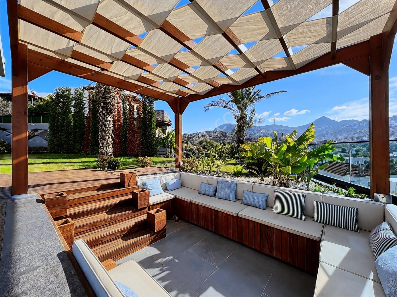 Bodrum Yalıkavak Marinada Satılık Denize 50 Metre Özel Tasarım - Görsel 29