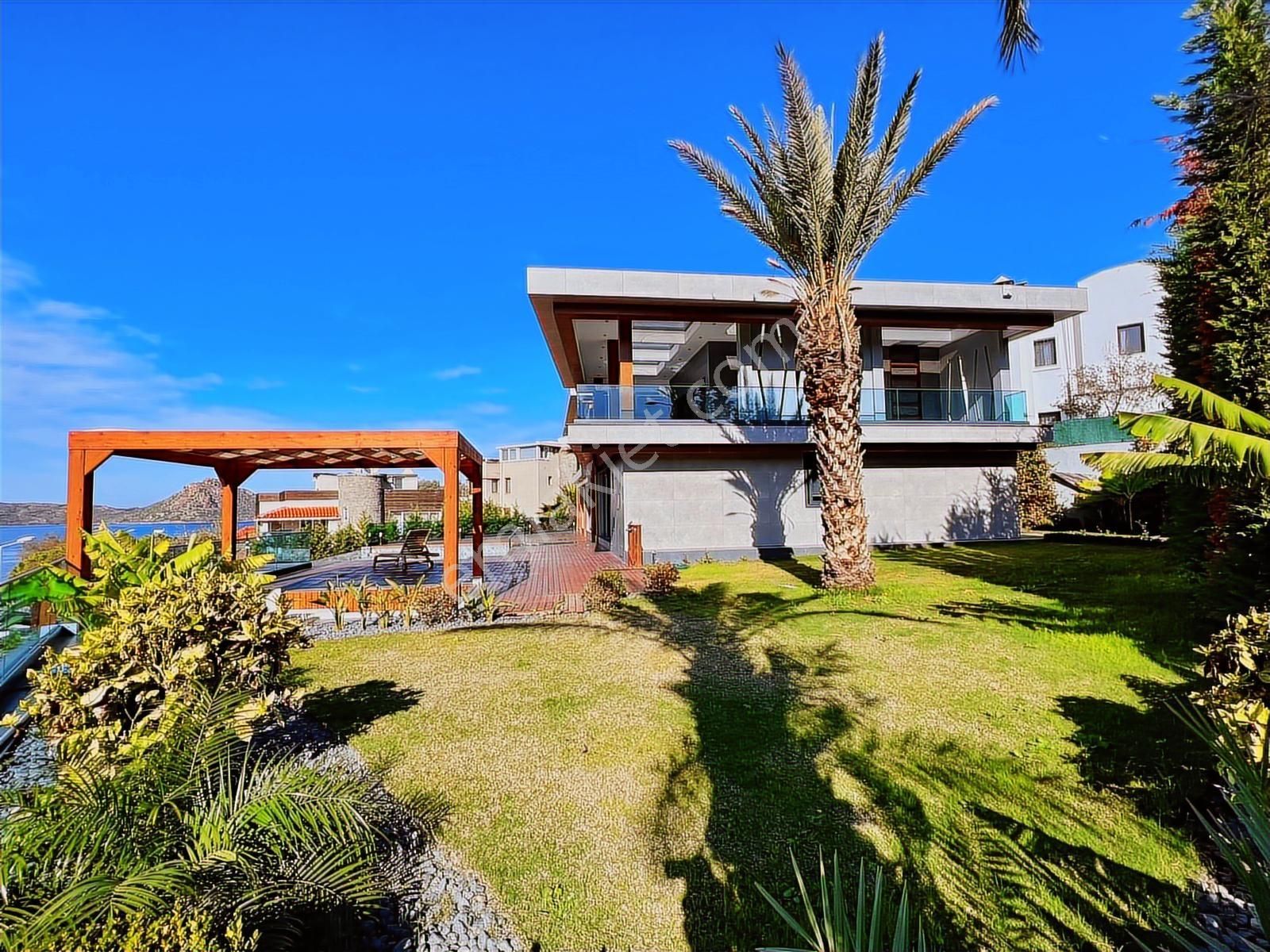 Bodrum Yalıkavak Marinada Satılık Denize 50 Metre Özel Tasarım - Görsel 3