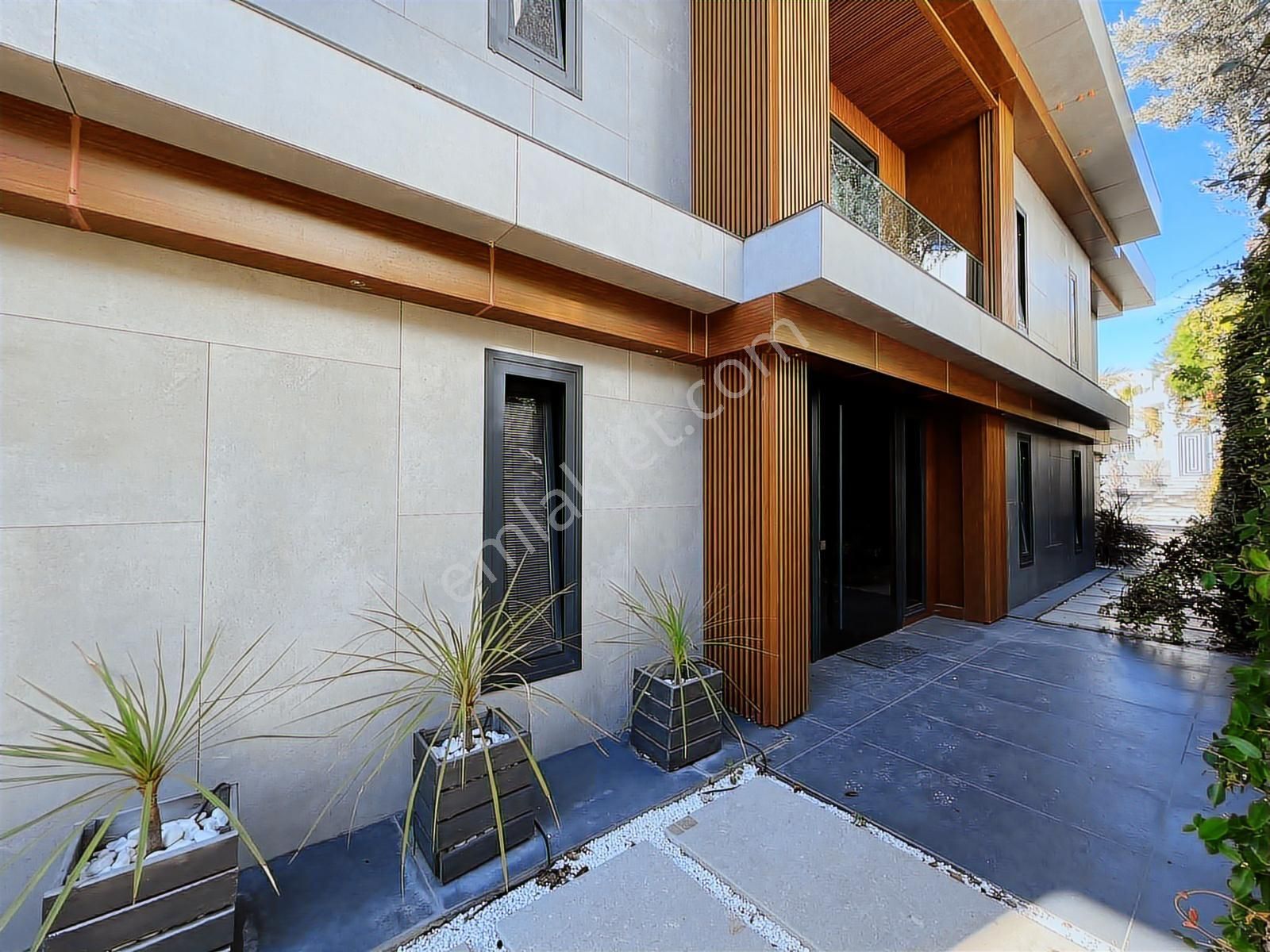 Bodrum Yalıkavak Marinada Satılık Denize 50 Metre Özel Tasarım - Görsel 30