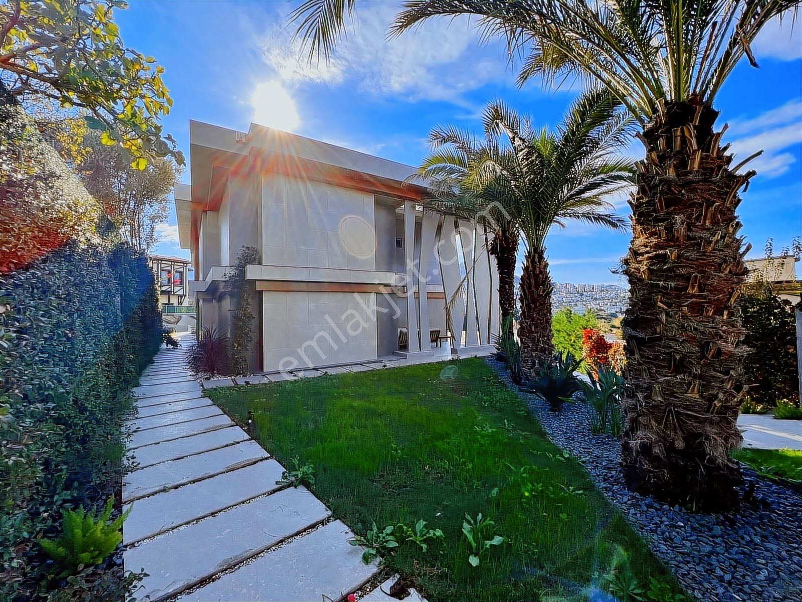 Bodrum Yalıkavak Marinada Satılık Denize 50 Metre Özel Tasarım - Görsel 27