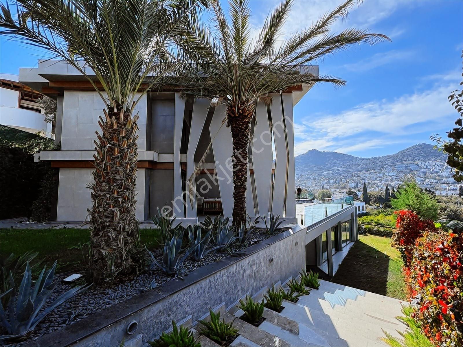 Bodrum Yalıkavak Marinada Satılık Denize 50 Metre Özel Tasarım - Görsel 34