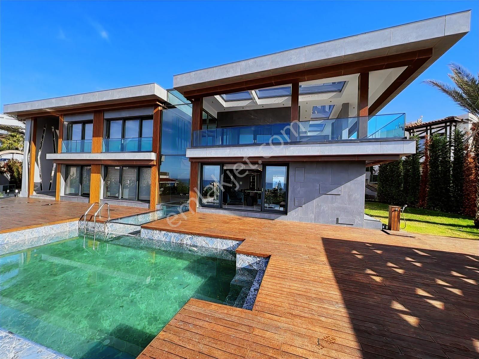 Bodrum Yalıkavak Marinada Satılık Denize 50 Metre Özel Tasarım - Görsel 19