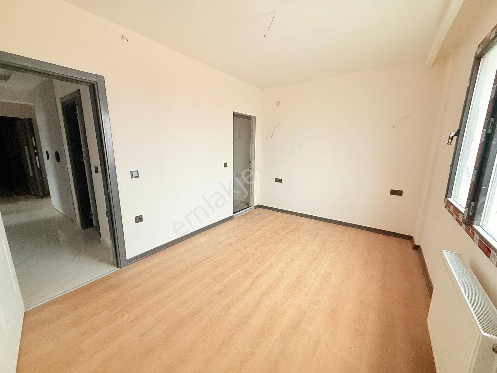 Yıldız'dan Site İçerisinde Ara Kat Şehir Manzaralı 2+1 !! - Görsel 27