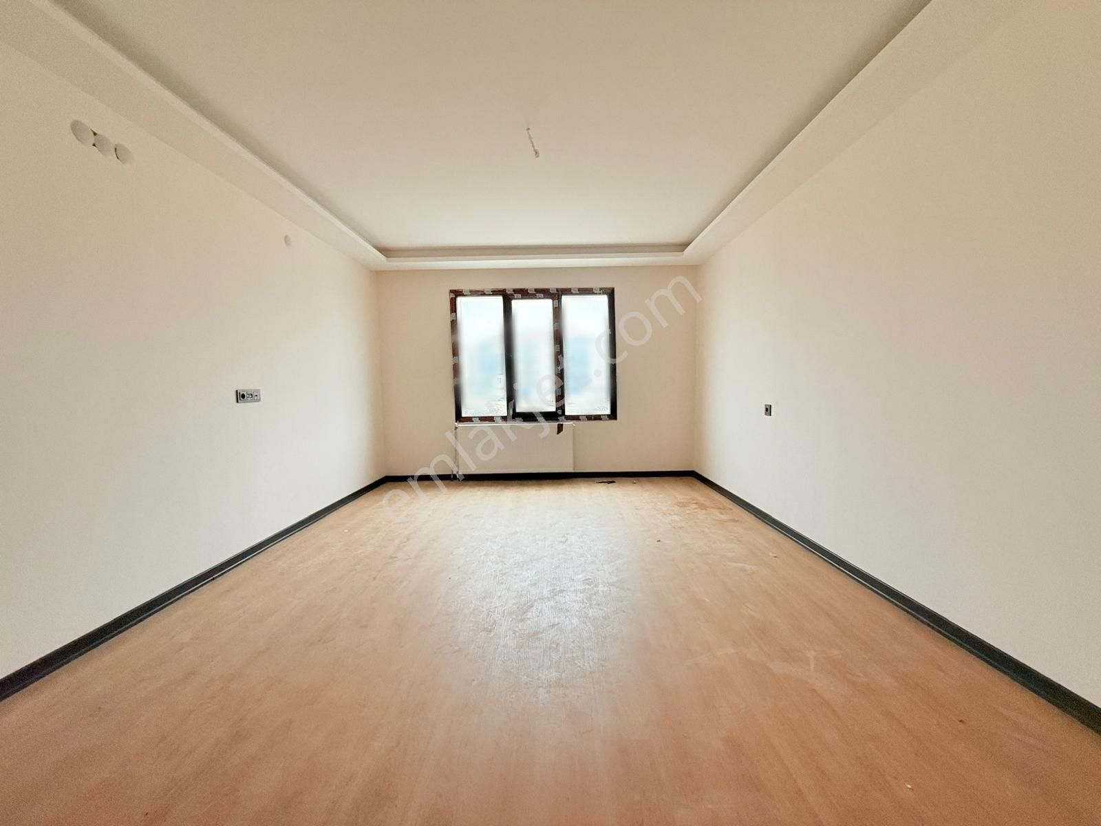 Yıldız'dan Site İçerisinde Ara Kat Şehir Manzaralı 2+1 !! - Görsel 15