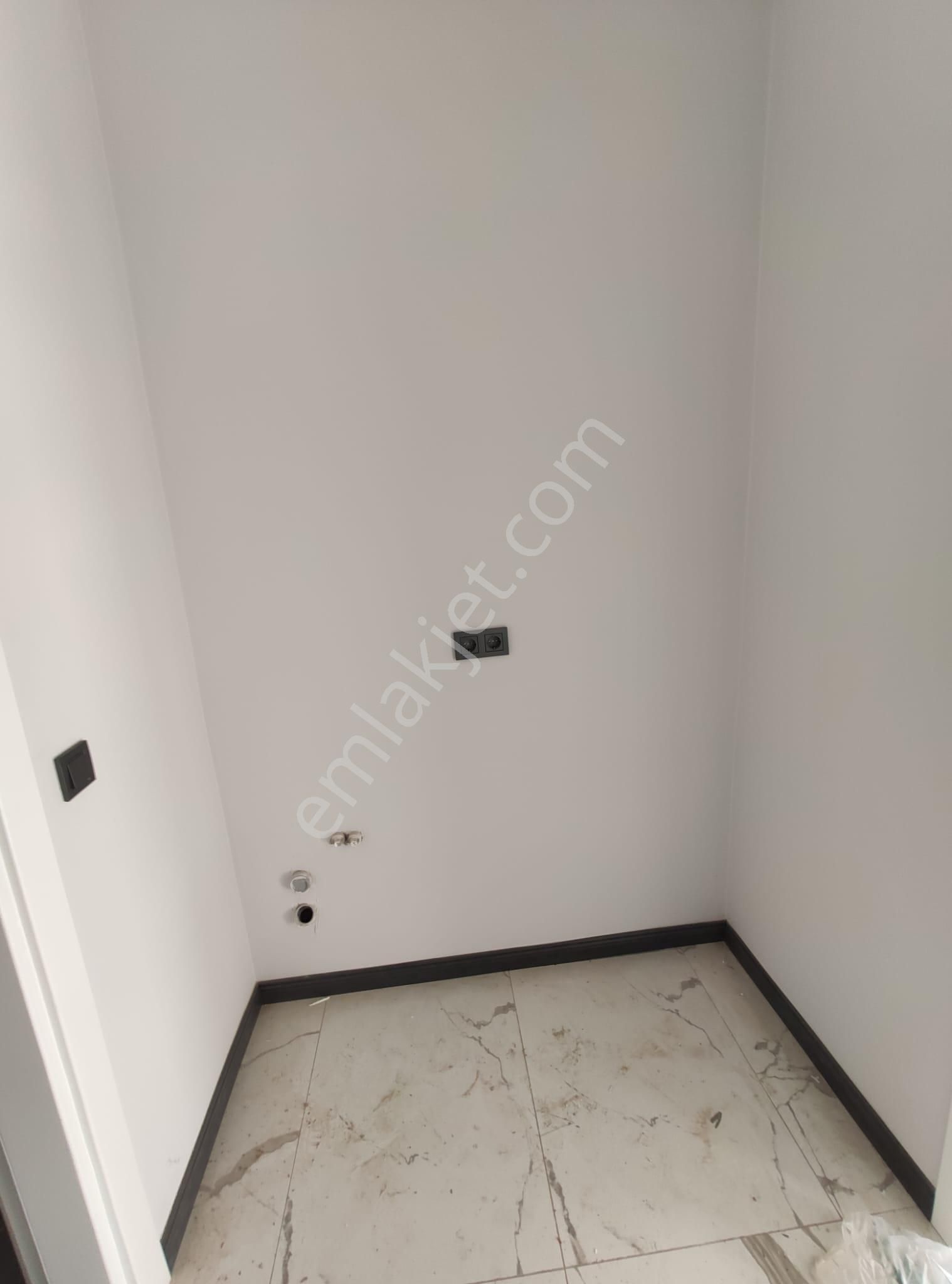 Stop'tan Tuzlada Yerden Isıtmalı 2+1 Daire - Görsel 15