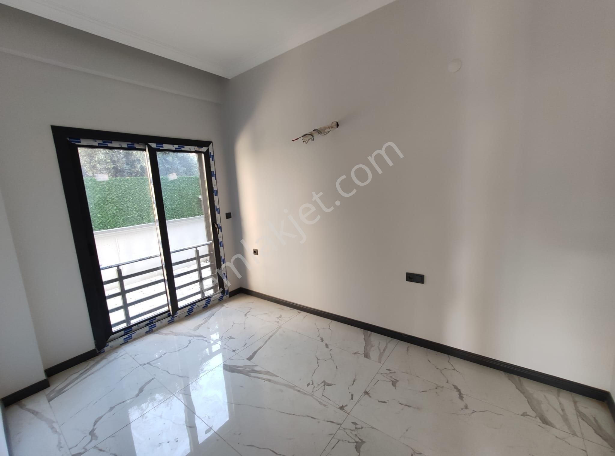 Stop'tan Tuzlada Yerden Isıtmalı 2+1 Daire - Görsel 11