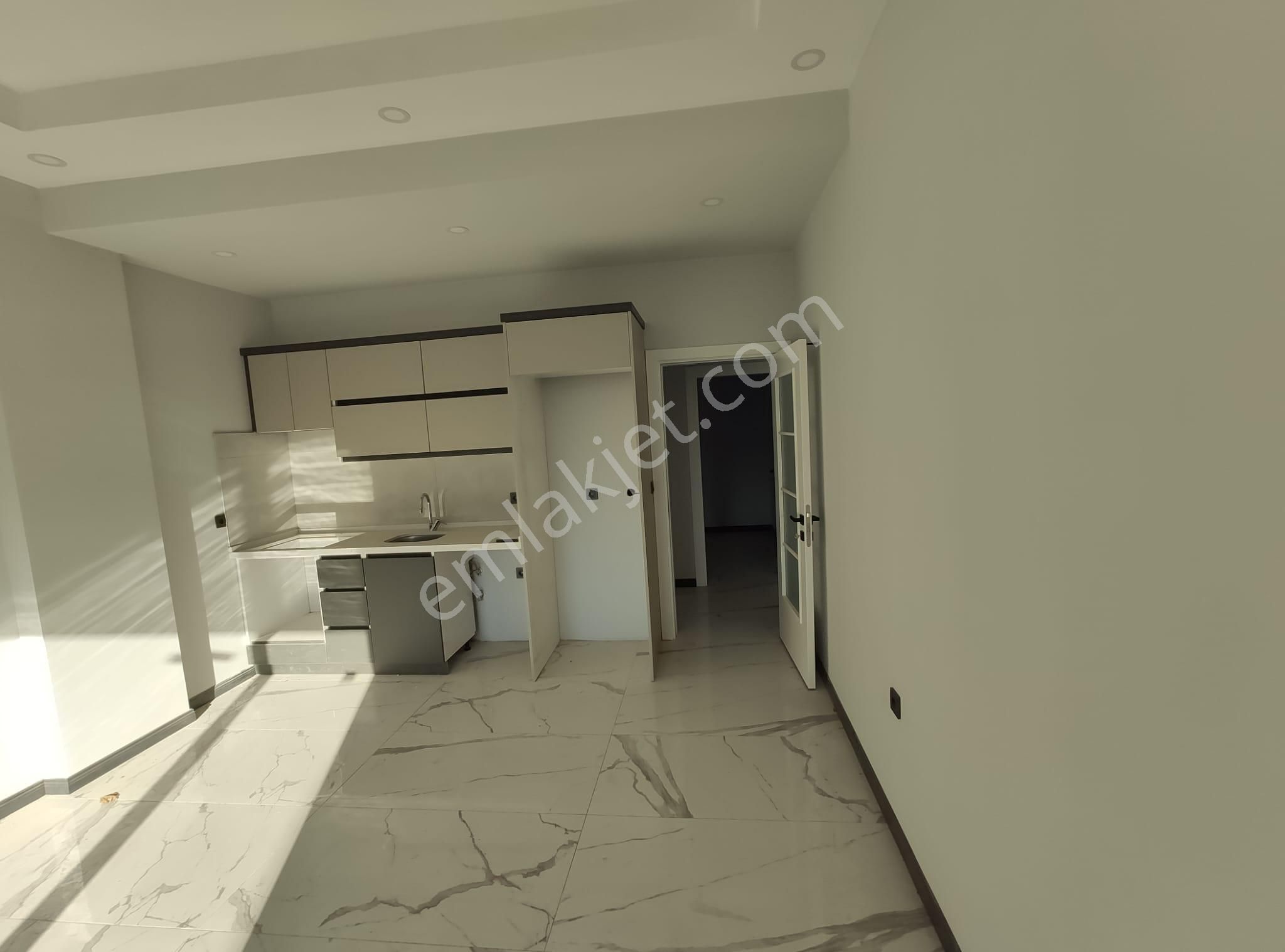 Stop'tan Tuzlada Yerden Isıtmalı 2+1 Daire - Görsel 5