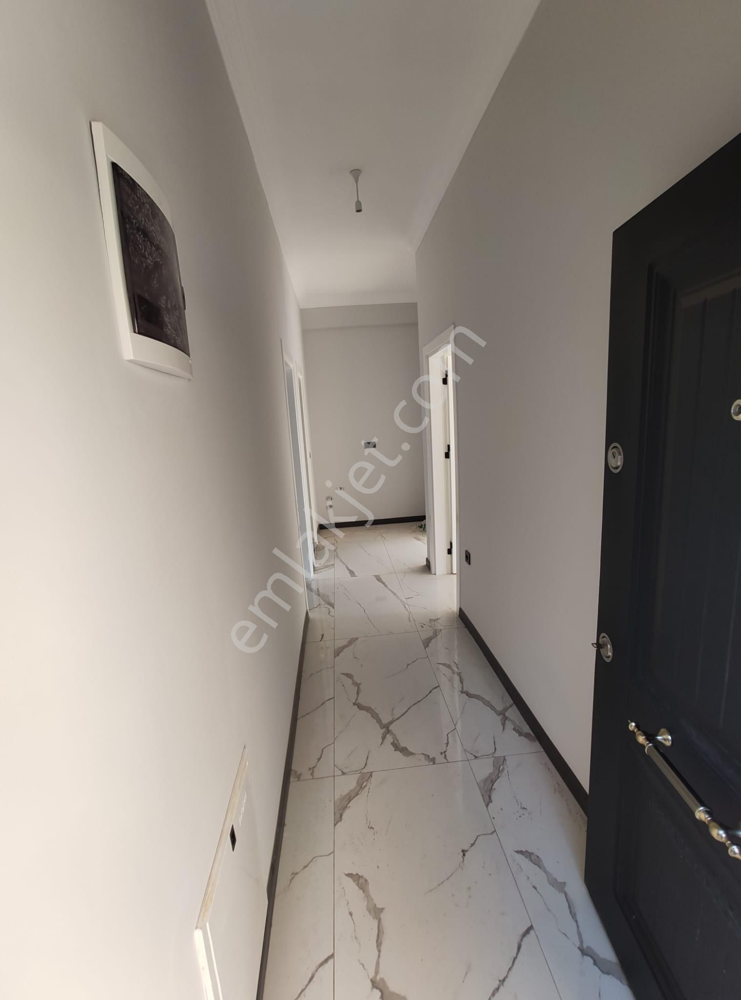 Stop'tan Tuzlada Yerden Isıtmalı 2+1 Daire - Görsel 9