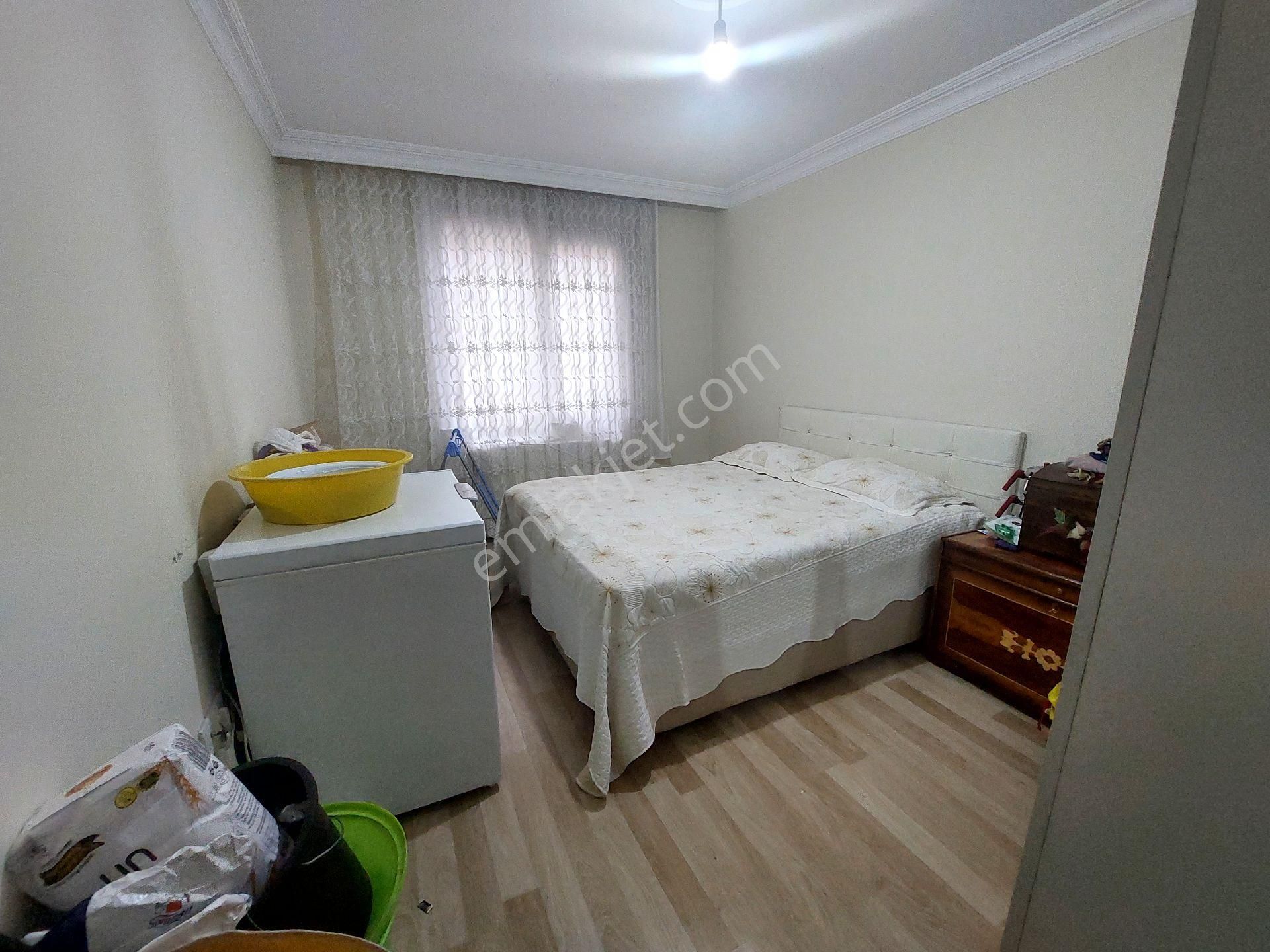 Gaziosmanpaşa Küçükköy Yeni Mah Acil Satılık 3.kat 3+1 - Görsel 8