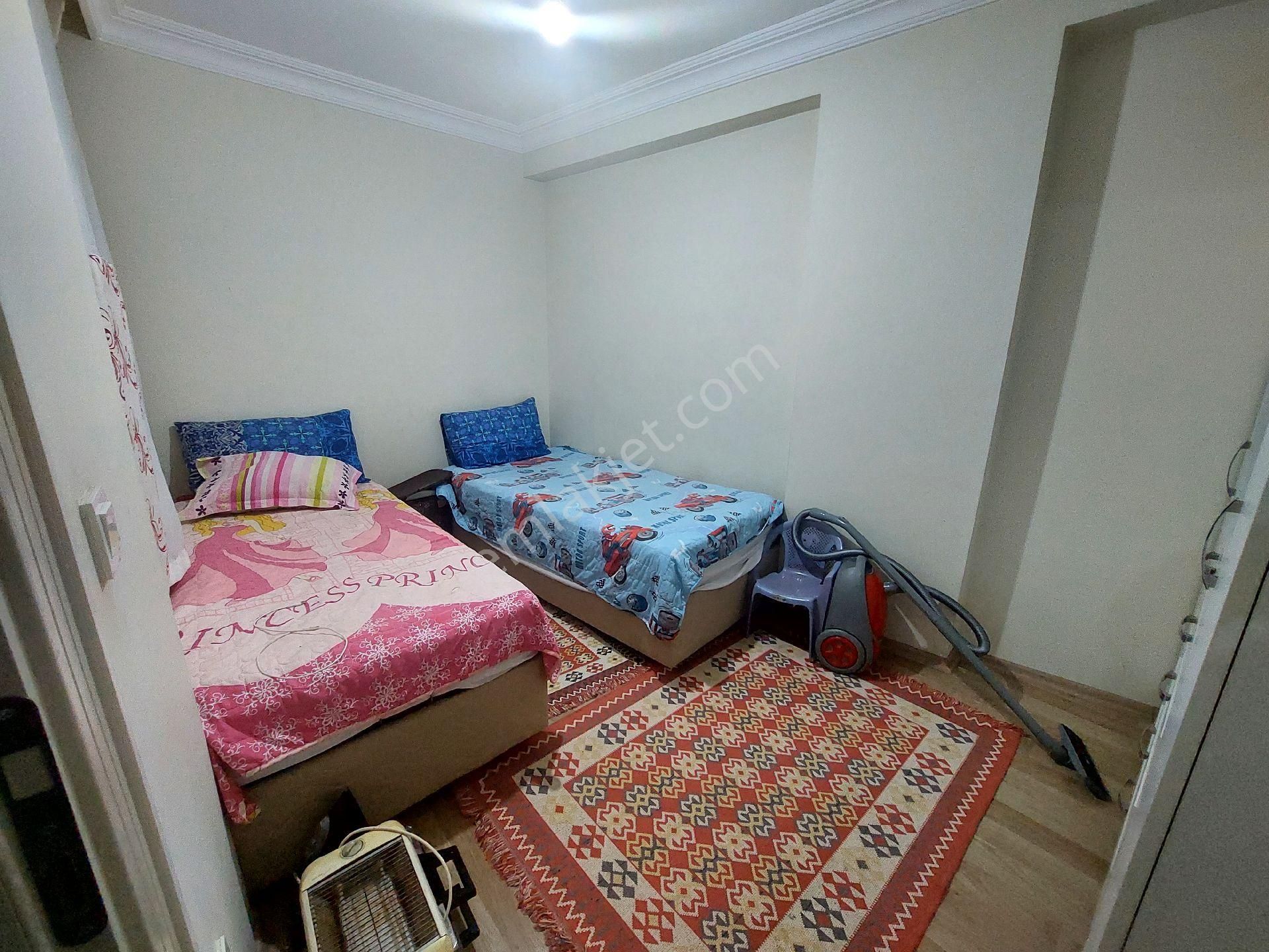 Gaziosmanpaşa Küçükköy Yeni Mah Acil Satılık 3.kat 3+1 - Görsel 6