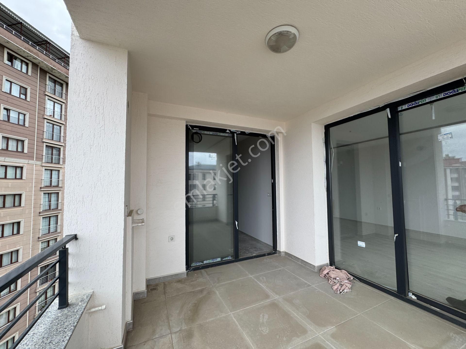 Trabzon Çukurçayır Mahallesi Ak Life 5 Ferah 3+1 Satılık Konut - Görsel 14