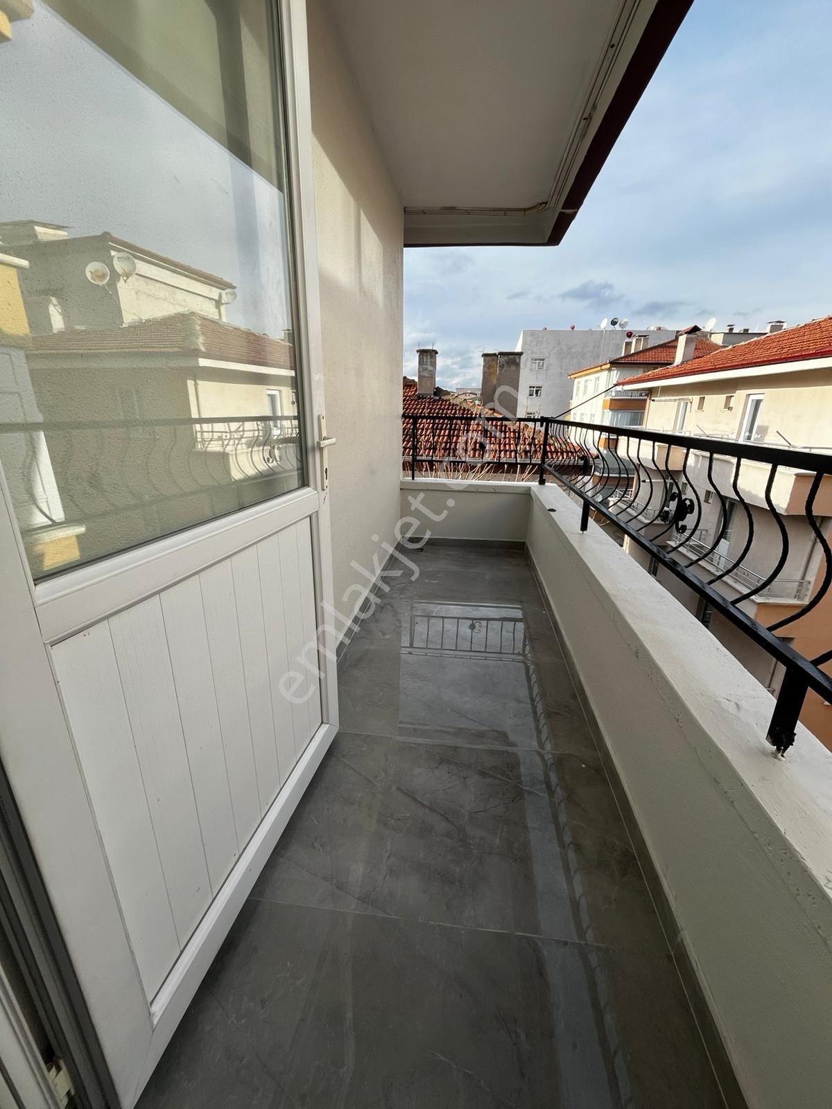 Etimesgut İstasyon Mah De 3+1 Bağımsız Full Yapılı Satılık Daire - Görsel 8