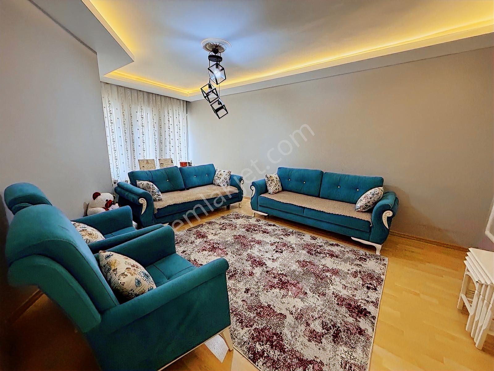 Keçiören De 3+1 Köktapu Masrafsız Yapılı Otobüsduragı Yakını