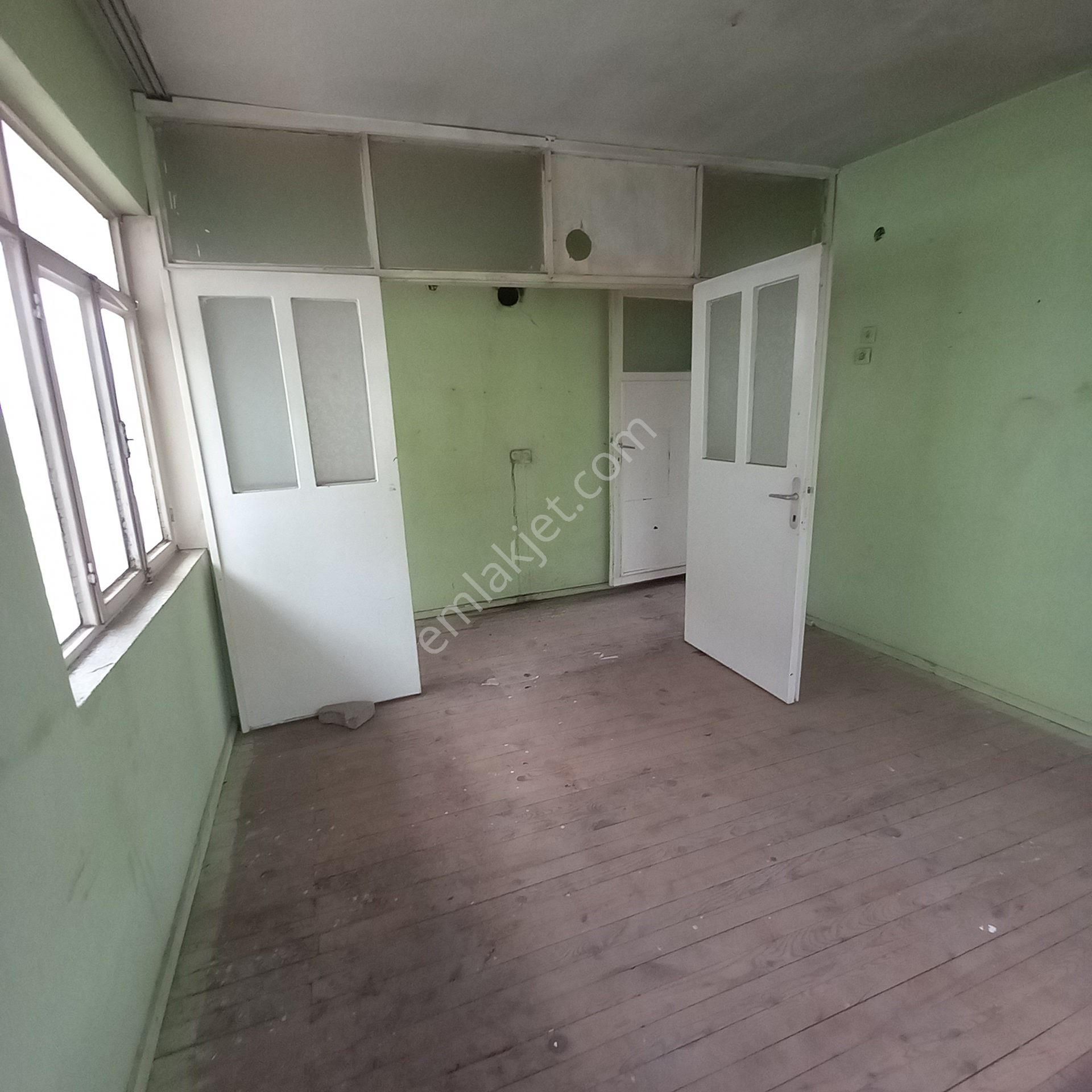 Dönertaş Emlaktan 2 Katlı Daire - Görsel 15