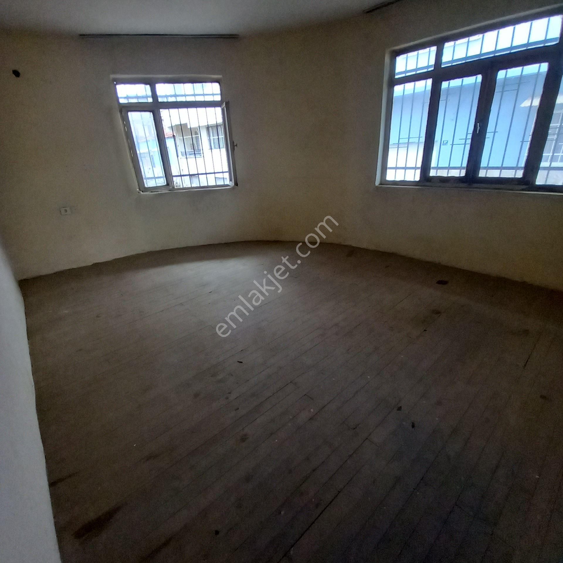 Dönertaş Emlaktan 2 Katlı Daire - Görsel 22