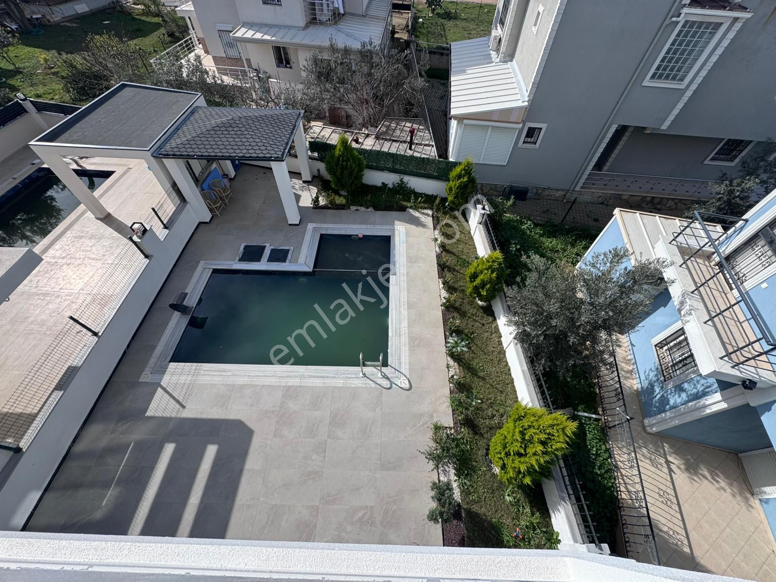 Aydın Didim Altınkum’da Lüks Ve Devasa Havuzlu Otoparklı 5+1 Villa - Görsel 10