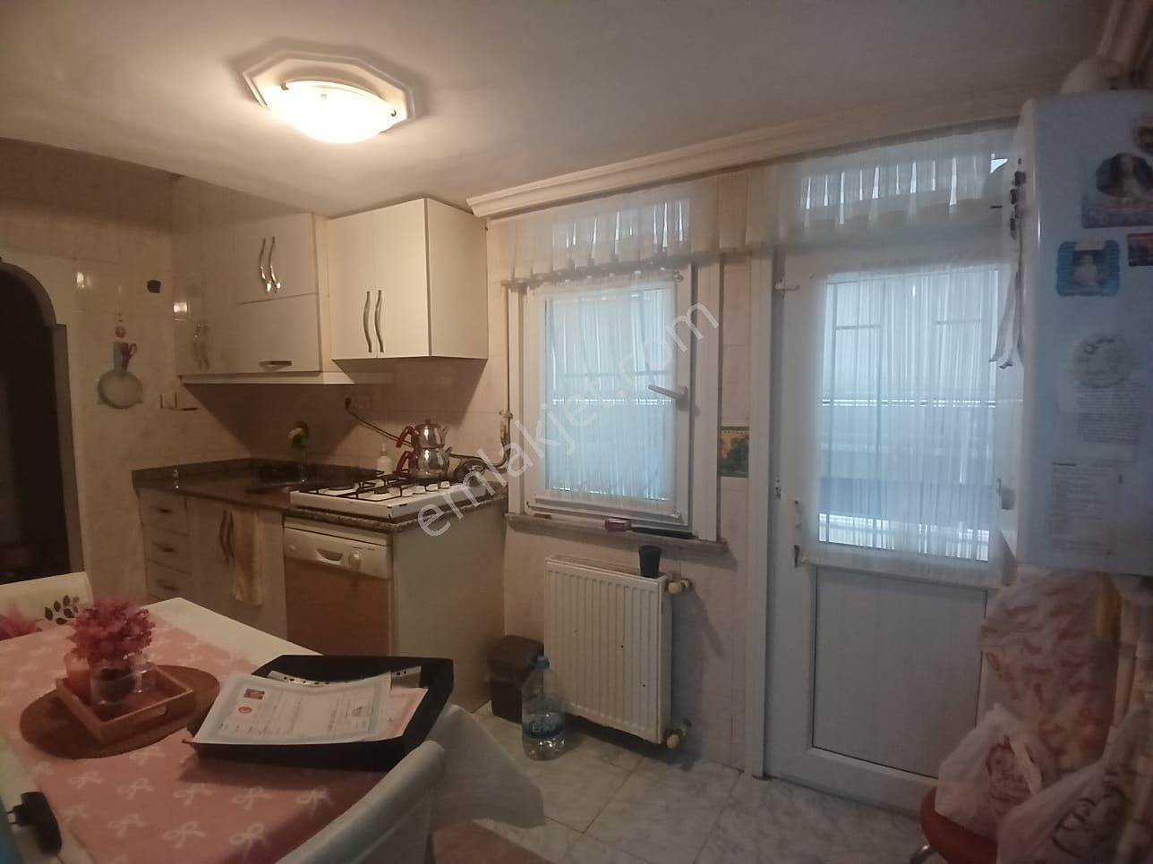 Avcılar Cihangirde 2+1 Masrafsız Satılık Bahçe Katı