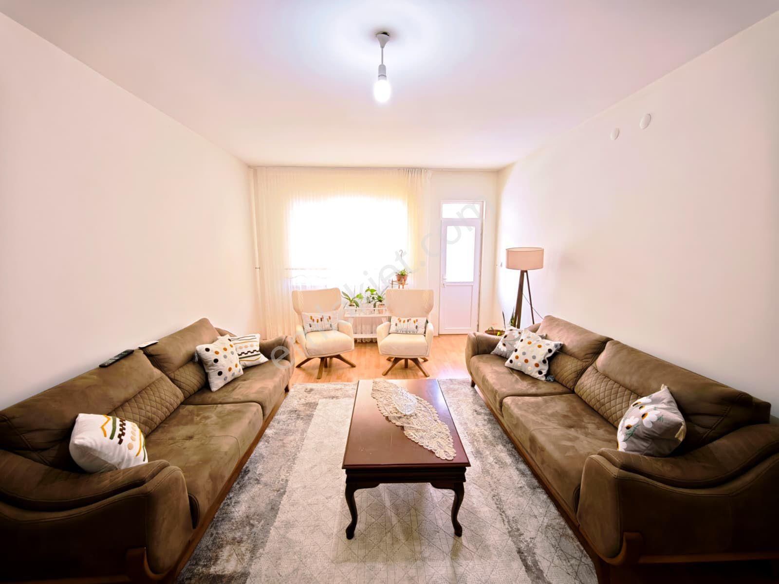 Arslan Mülk Ofisi // Avm Yakını Yüksek Giriş İldem C Fırsat Dairesi