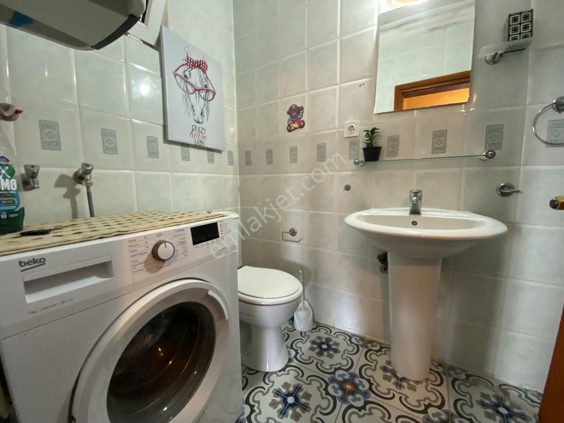 Ayvalık Cunda'da Deniz Manzaralı, Bahçeli Satılık Villa - Görsel 20