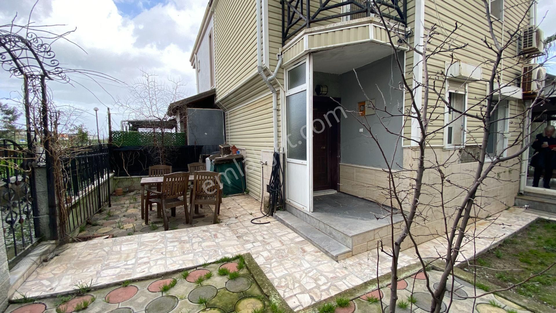 Ayvalık Cunda'da Deniz Manzaralı, Bahçeli Satılık Villa - Görsel 4