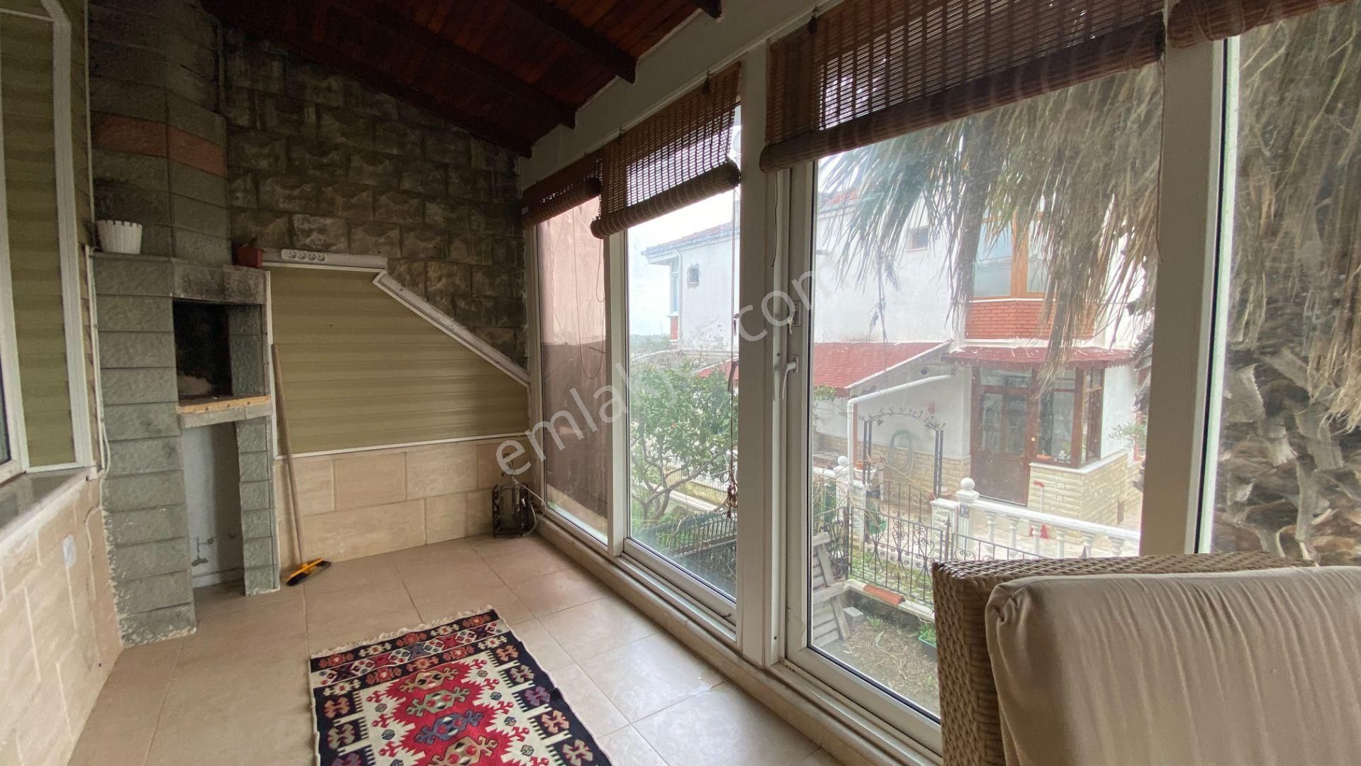 Ayvalık Cunda'da Deniz Manzaralı, Bahçeli Satılık Villa - Görsel 7