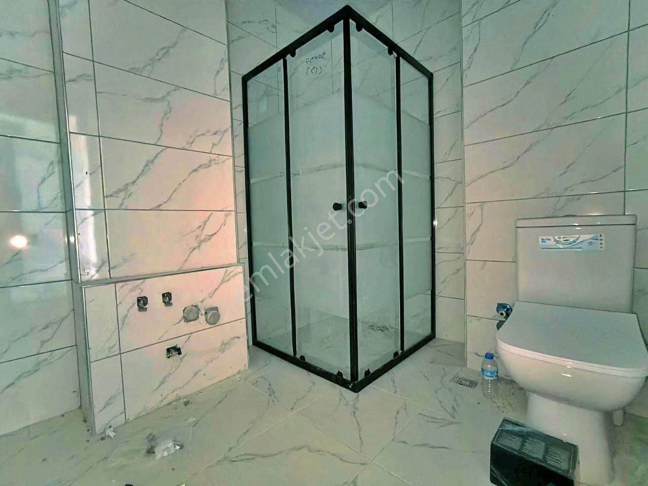 Uytundan Kadıköyde Yerden Isıtmalı Satılık 1+1 Lüx Daire - Görsel 14