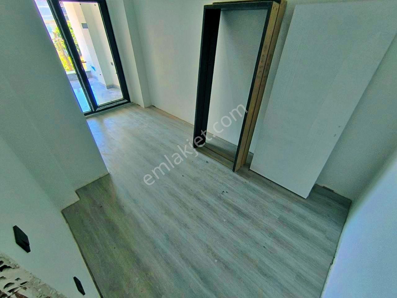 Uytundan Kadıköyde Yerden Isıtmalı Satılık 1+1 Lüx Daire - Görsel 13