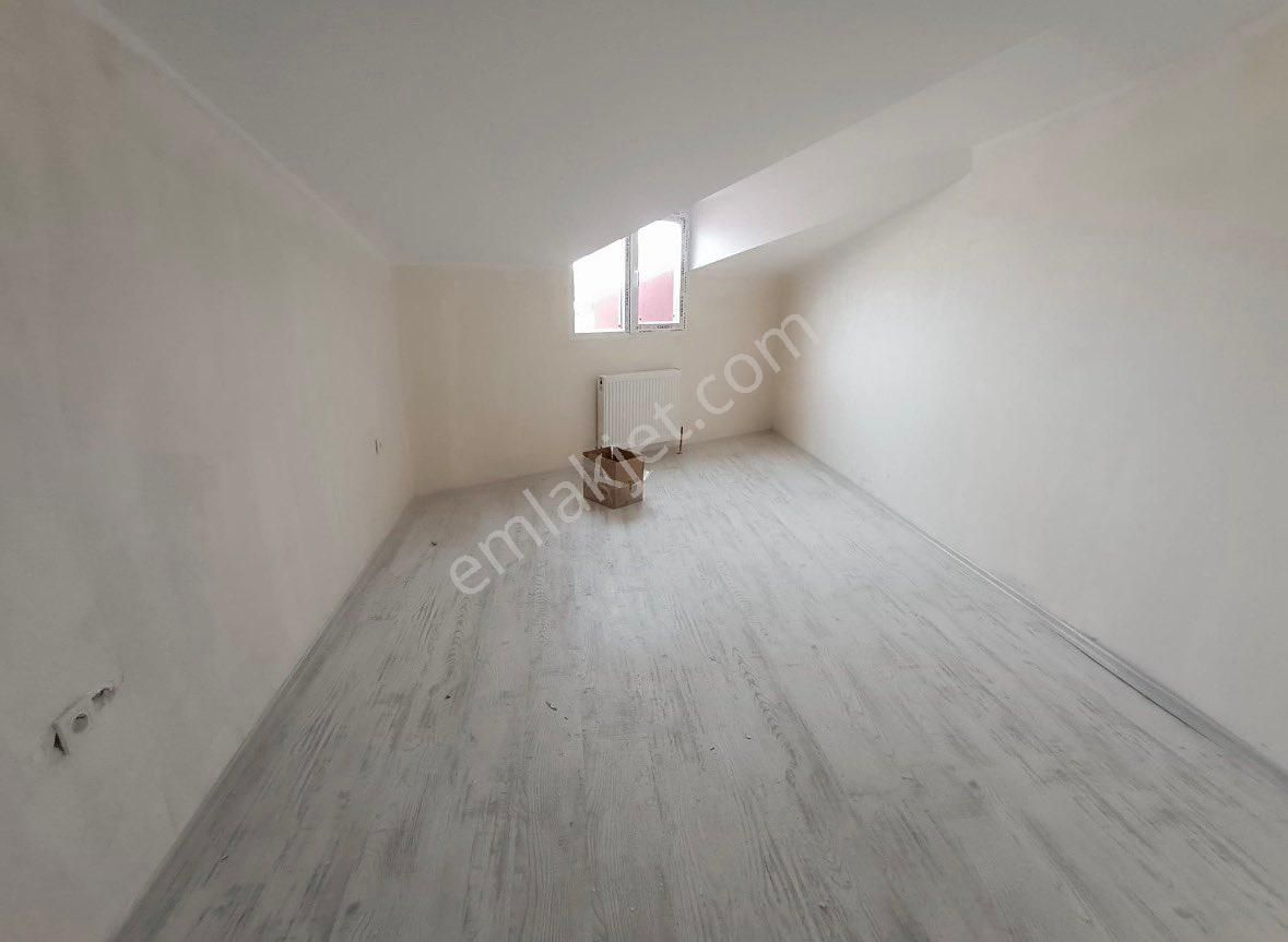 Reşitpaşa Caddesinde 2+1 Sıfır 75m2 Kiralık Teras Katı Daire - Görsel 4