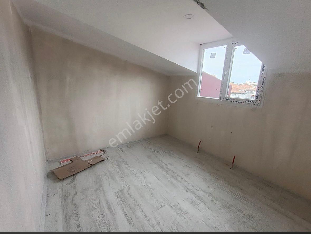 Reşitpaşa Caddesinde 2+1 Sıfır 75m2 Kiralık Teras Katı Daire - Görsel 5