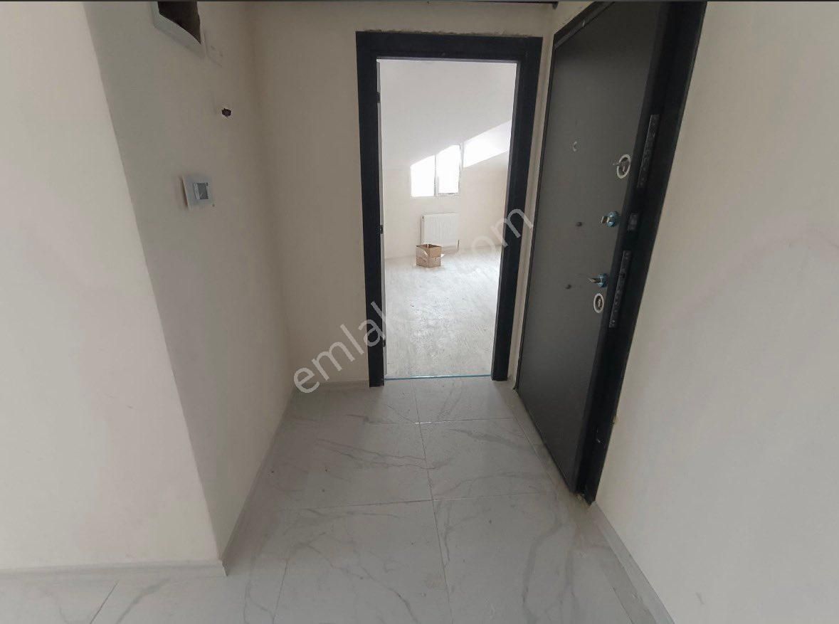 Reşitpaşa Caddesinde 2+1 Sıfır 75m2 Kiralık Teras Katı Daire - Görsel 10