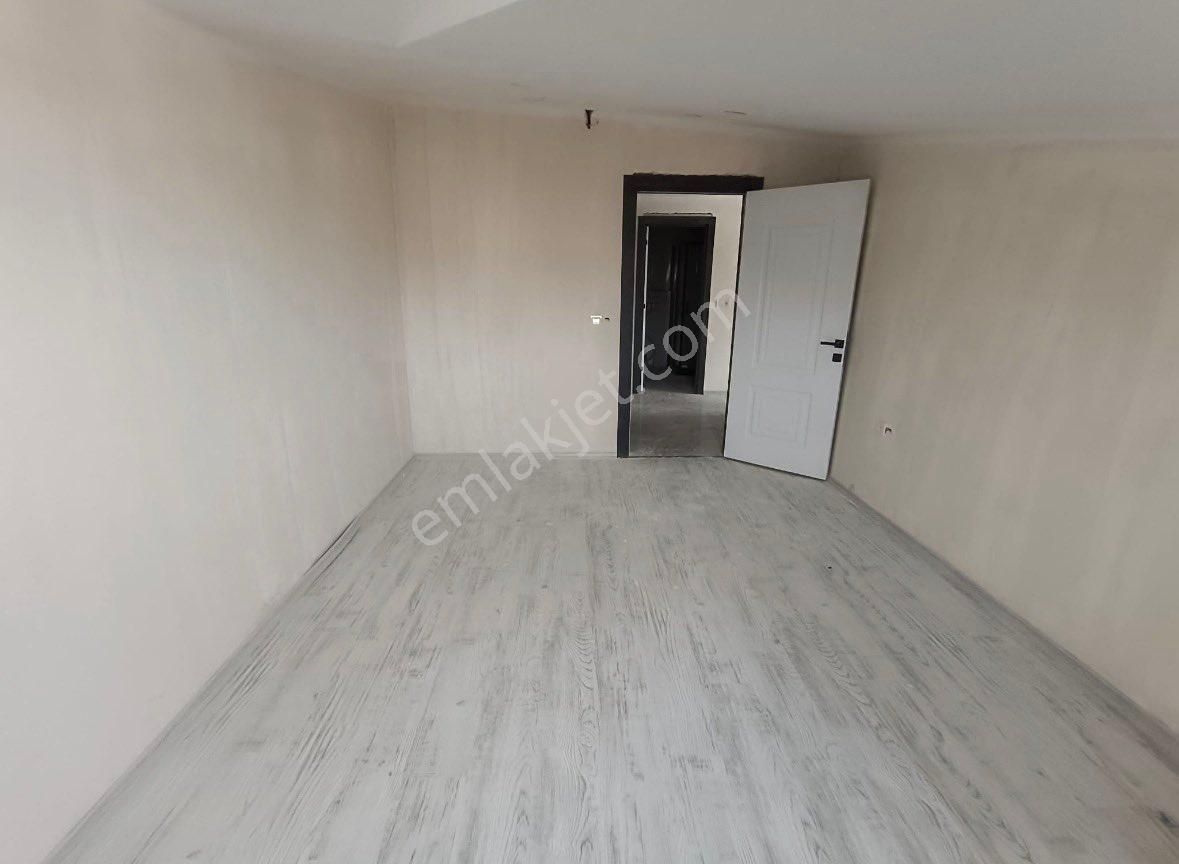 Reşitpaşa Caddesinde 2+1 Sıfır 75m2 Kiralık Teras Katı Daire - Görsel 3