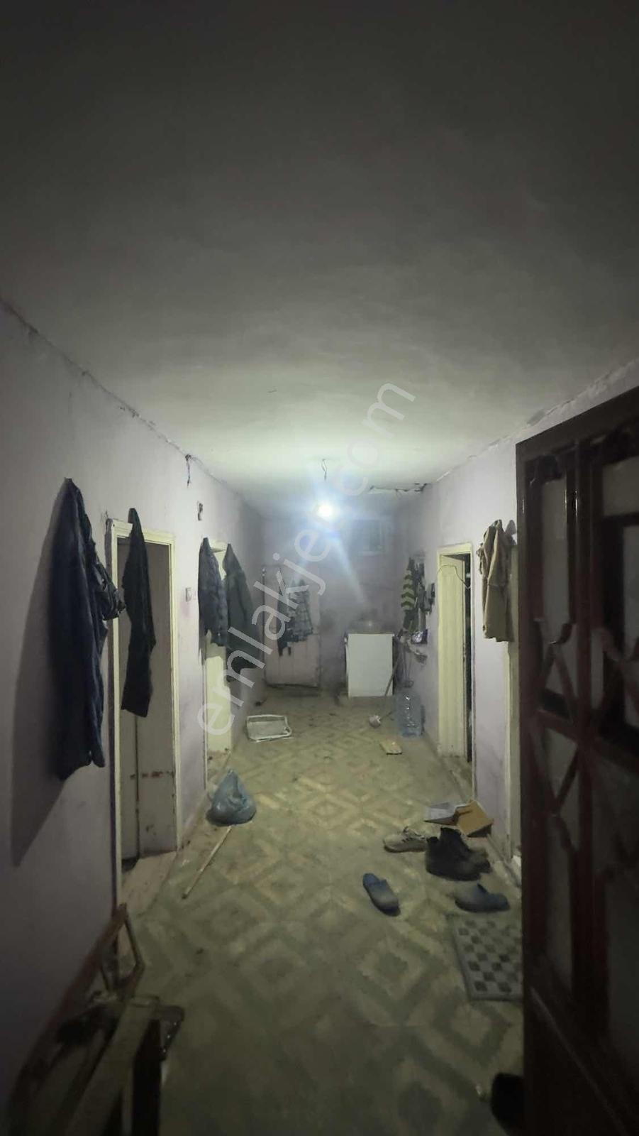 Alanyurt'da Uygun Fiyatlı 105m2 Arsa Acil Satılık - Görsel 11