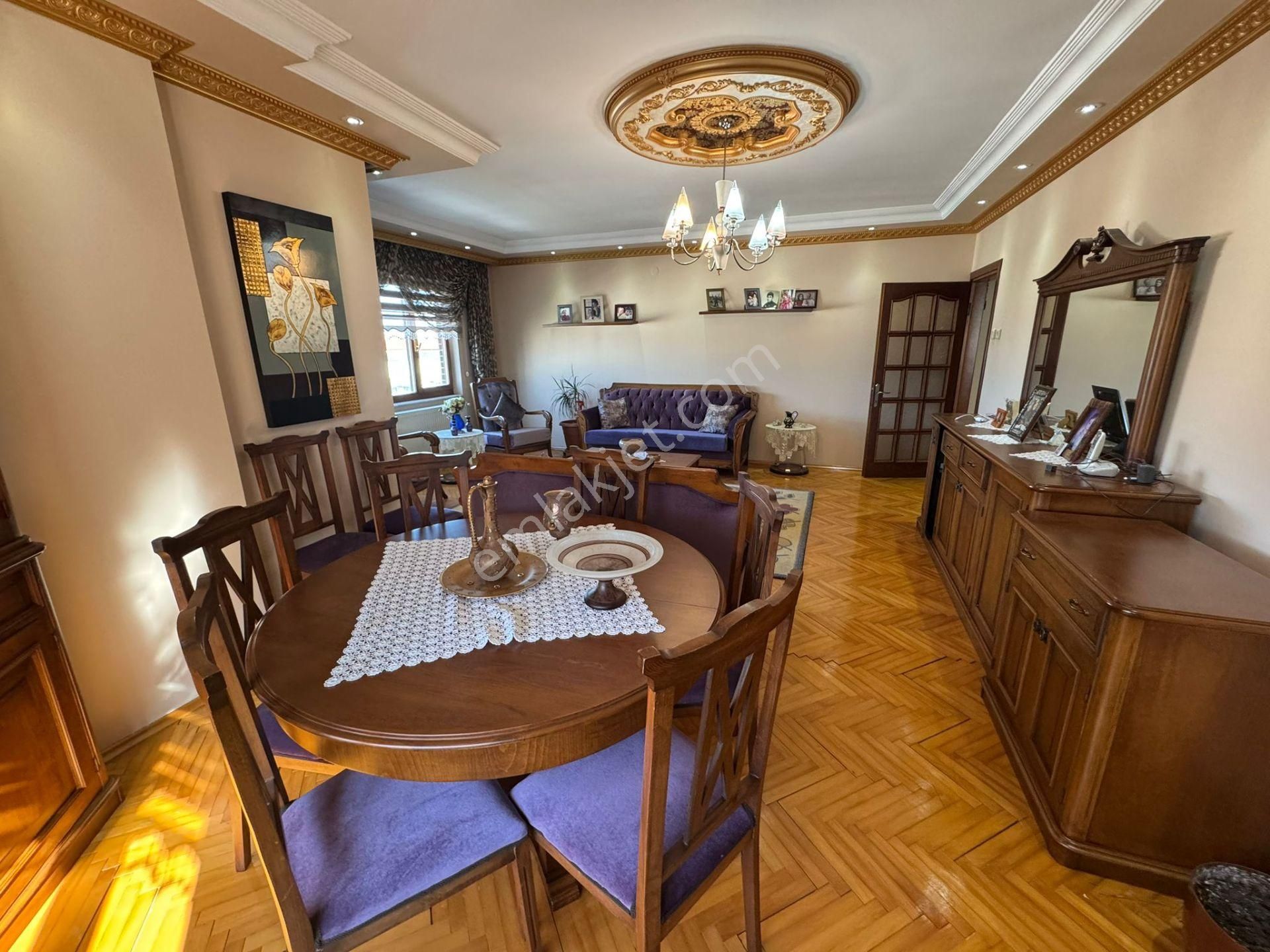 Trabzon Beşirli'de Kiralık 4+1 Eşyalı Daire - Görsel 22